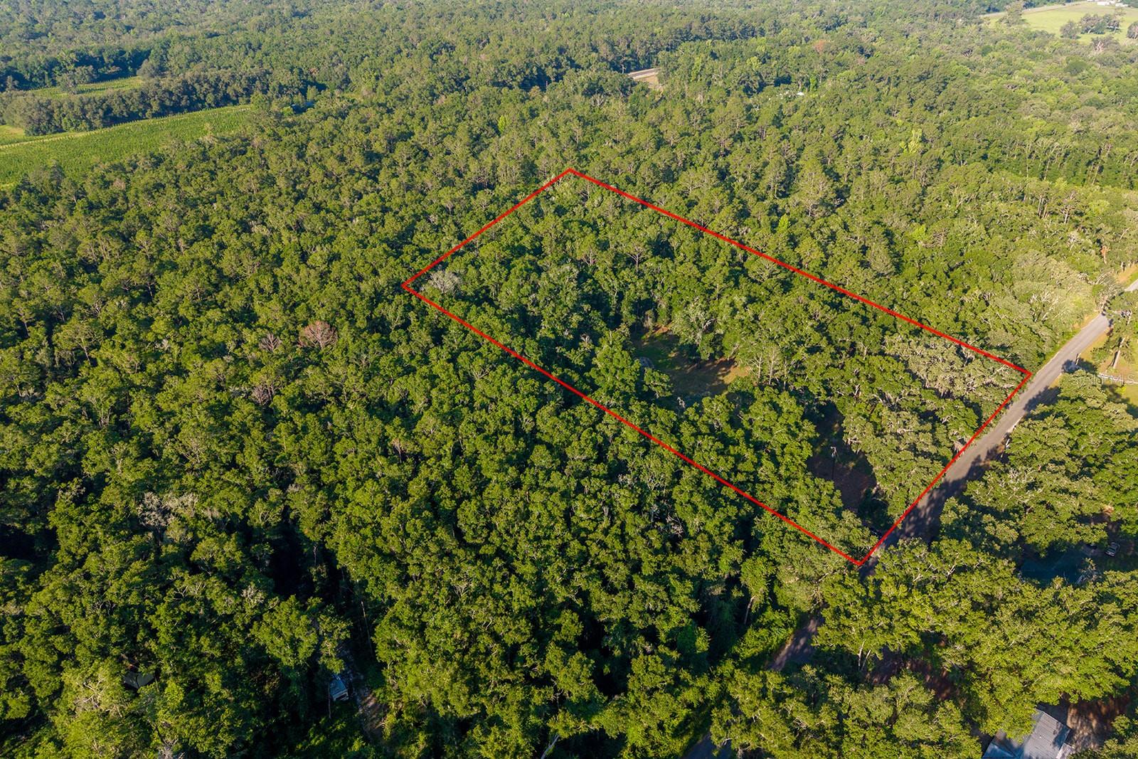 OAKRIDGE ESTATE - Land