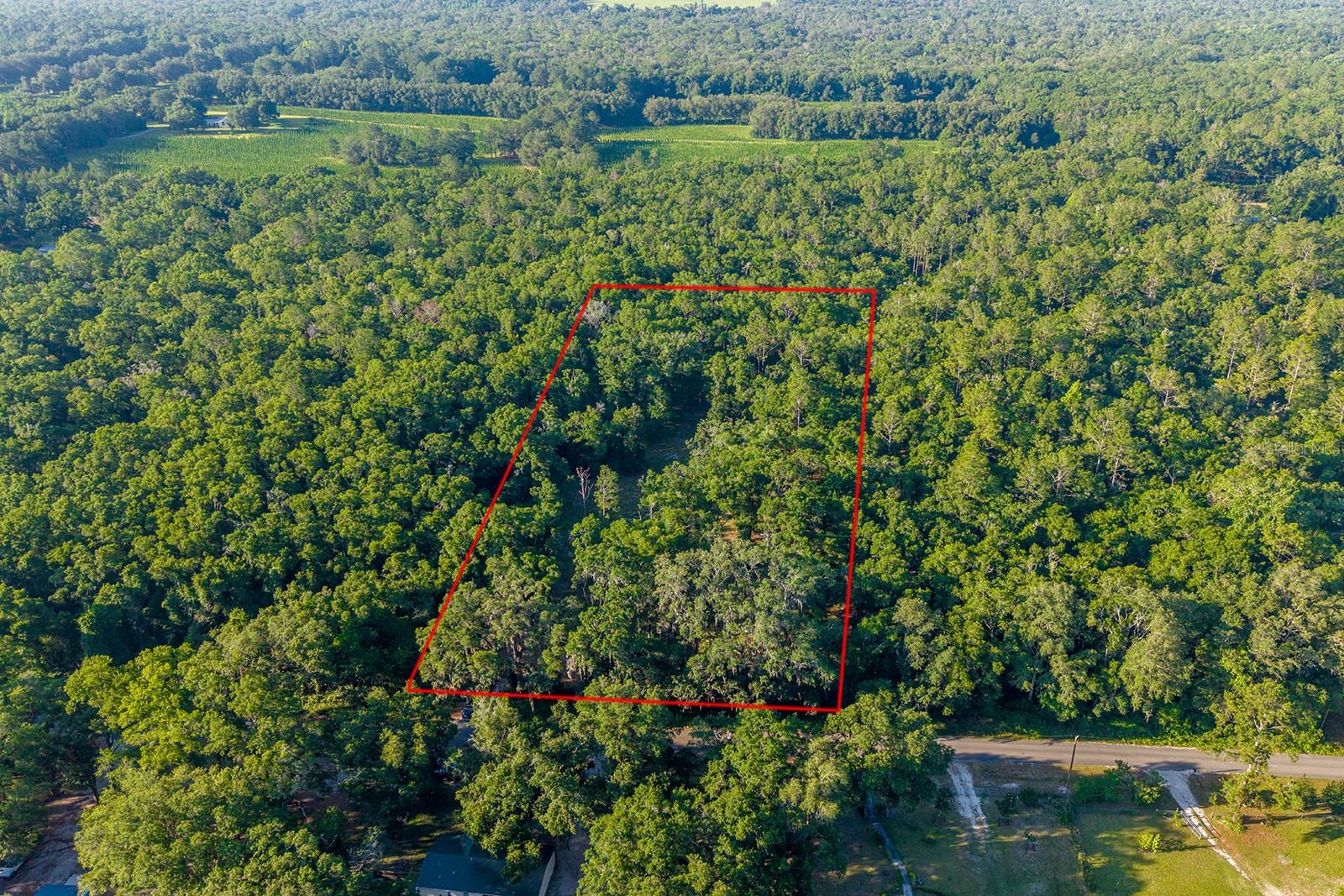 OAKRIDGE ESTATE - Land