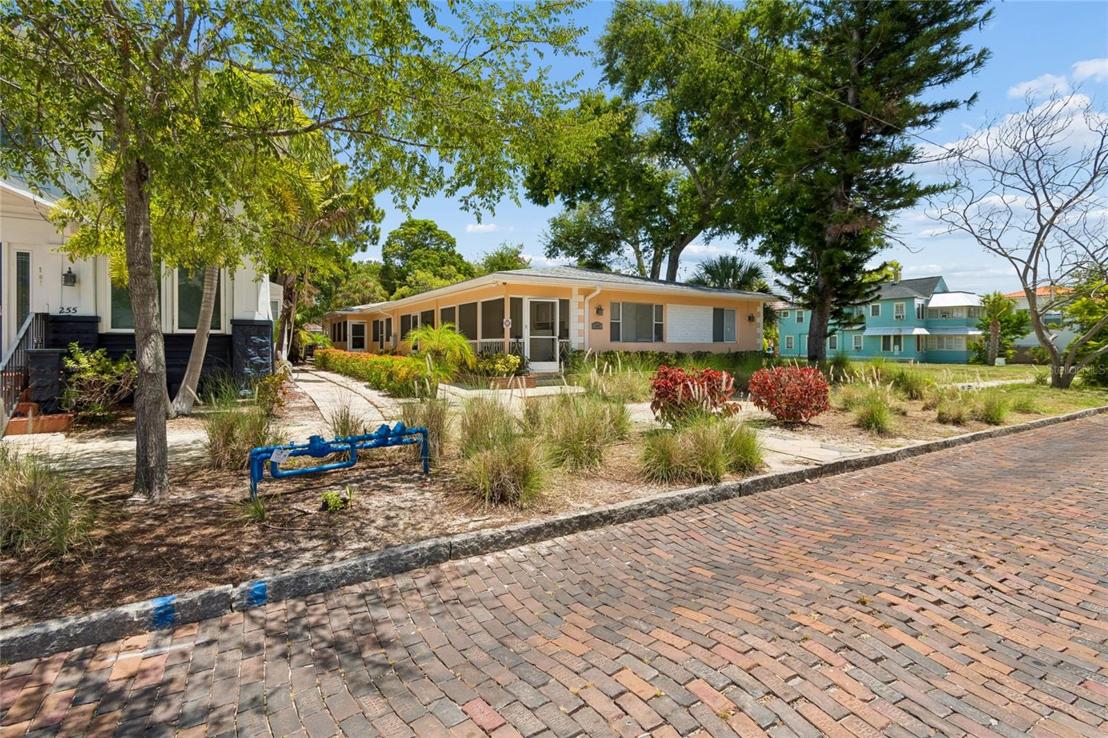 KINYONS H H ADD - Commercial Sale