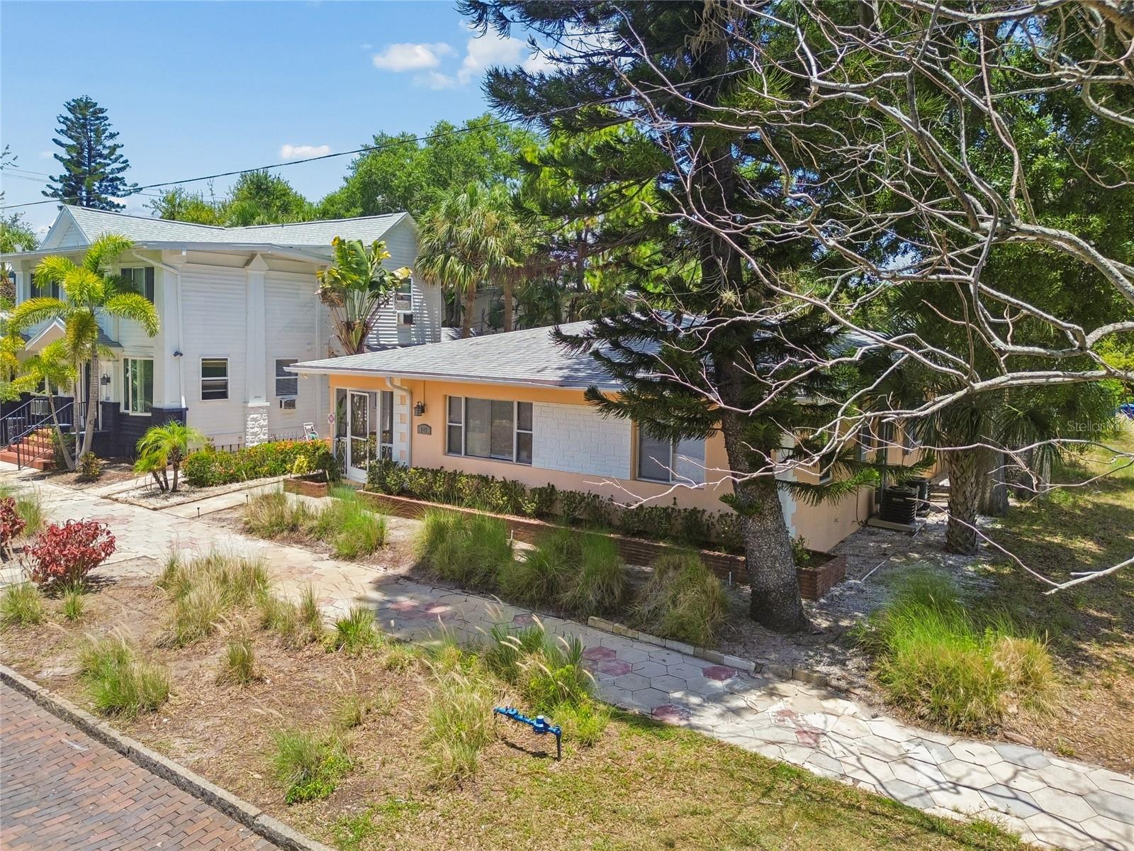 KINYONS H H ADD - Commercial Sale