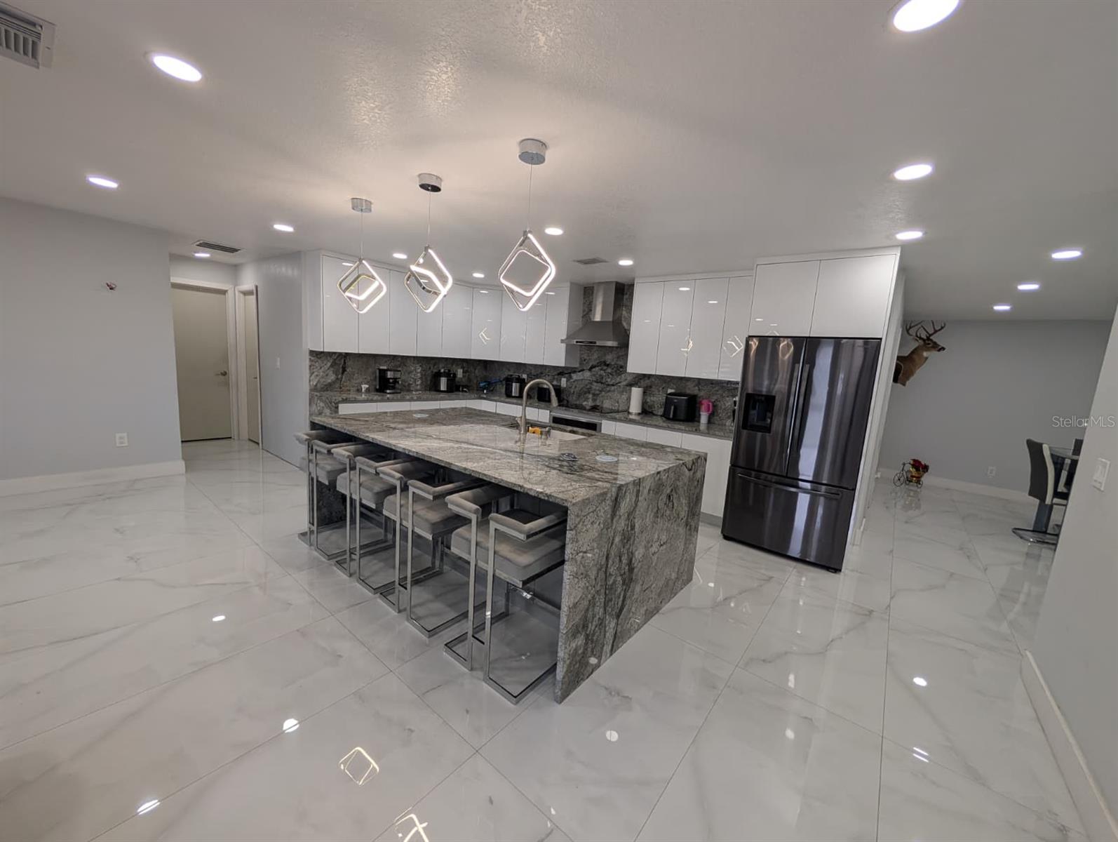 PARK MANOR ESTATES - Residential