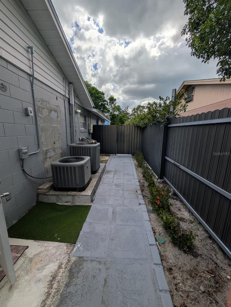 PARK MANOR ESTATES - Residential
