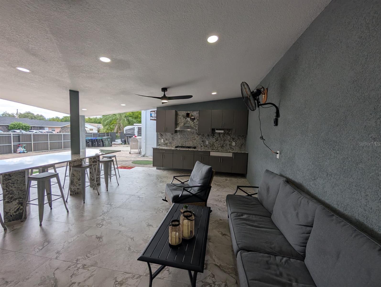 PARK MANOR ESTATES - Residential