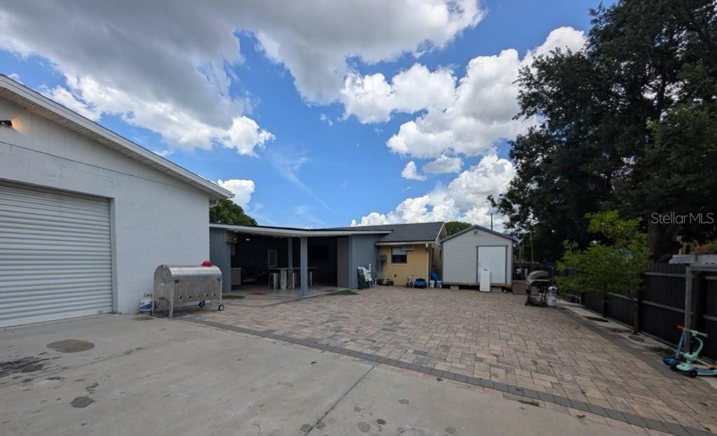 PARK MANOR ESTATES - Residential