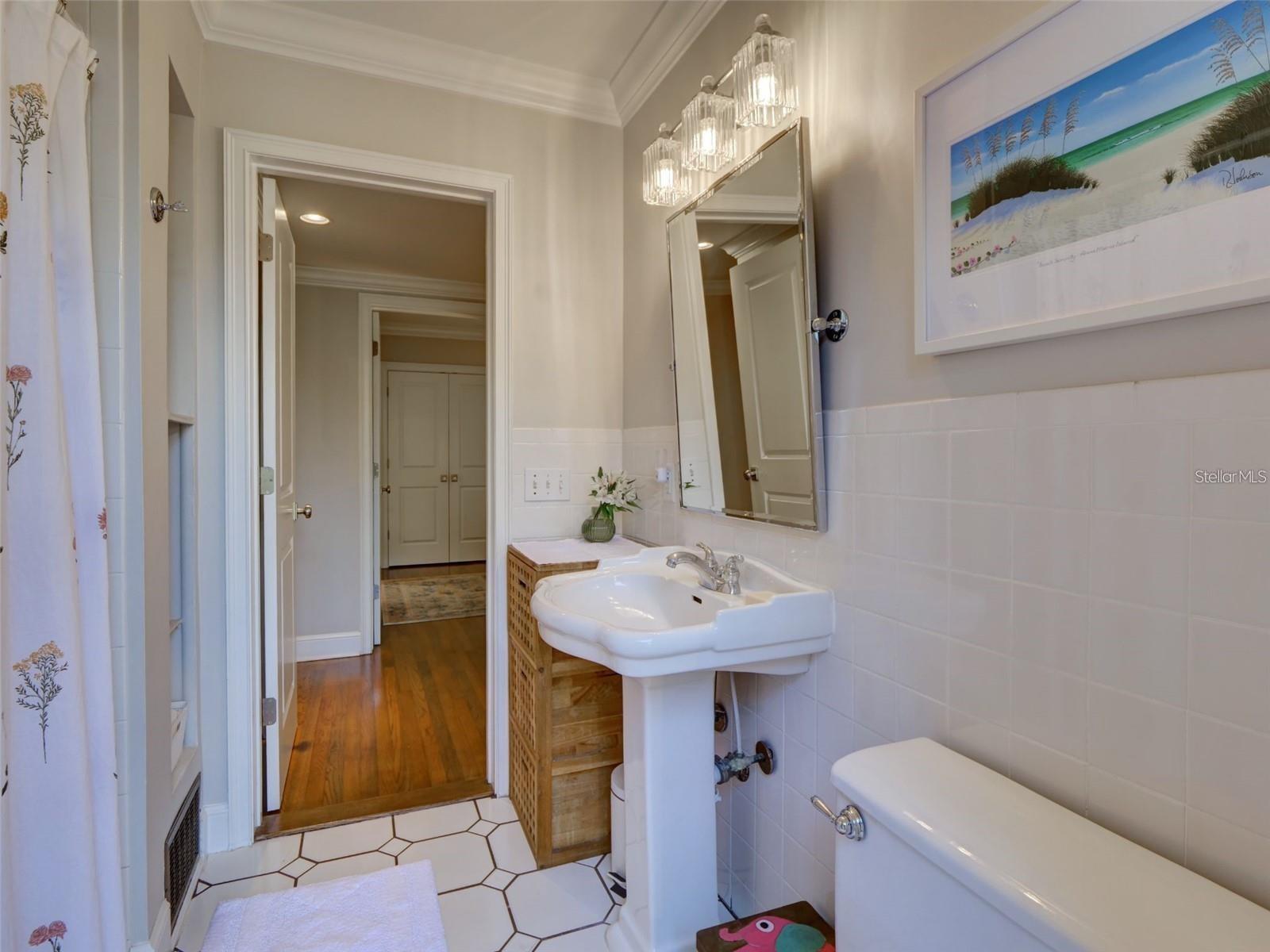 CONWILL ESTATES - Residential Lease
