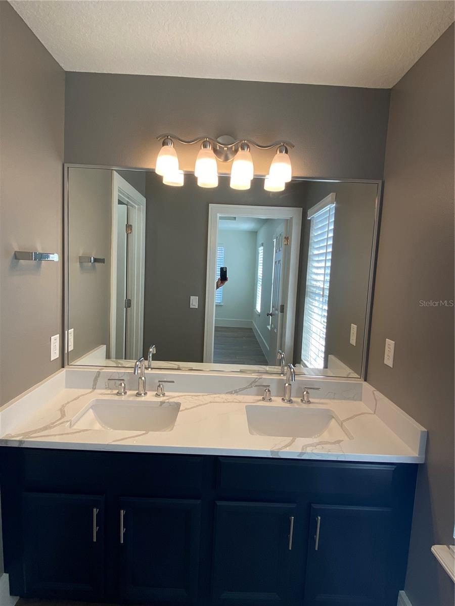 BALDWIN PARK 6 - Residential Lease