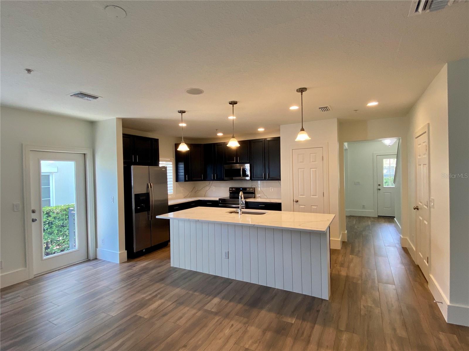 BALDWIN PARK 6 - Residential Lease
