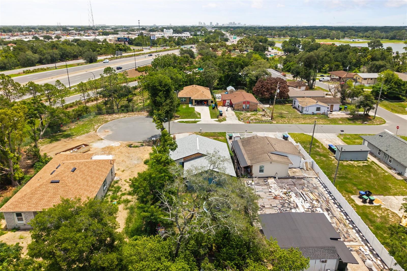 AVONDALE - Residential