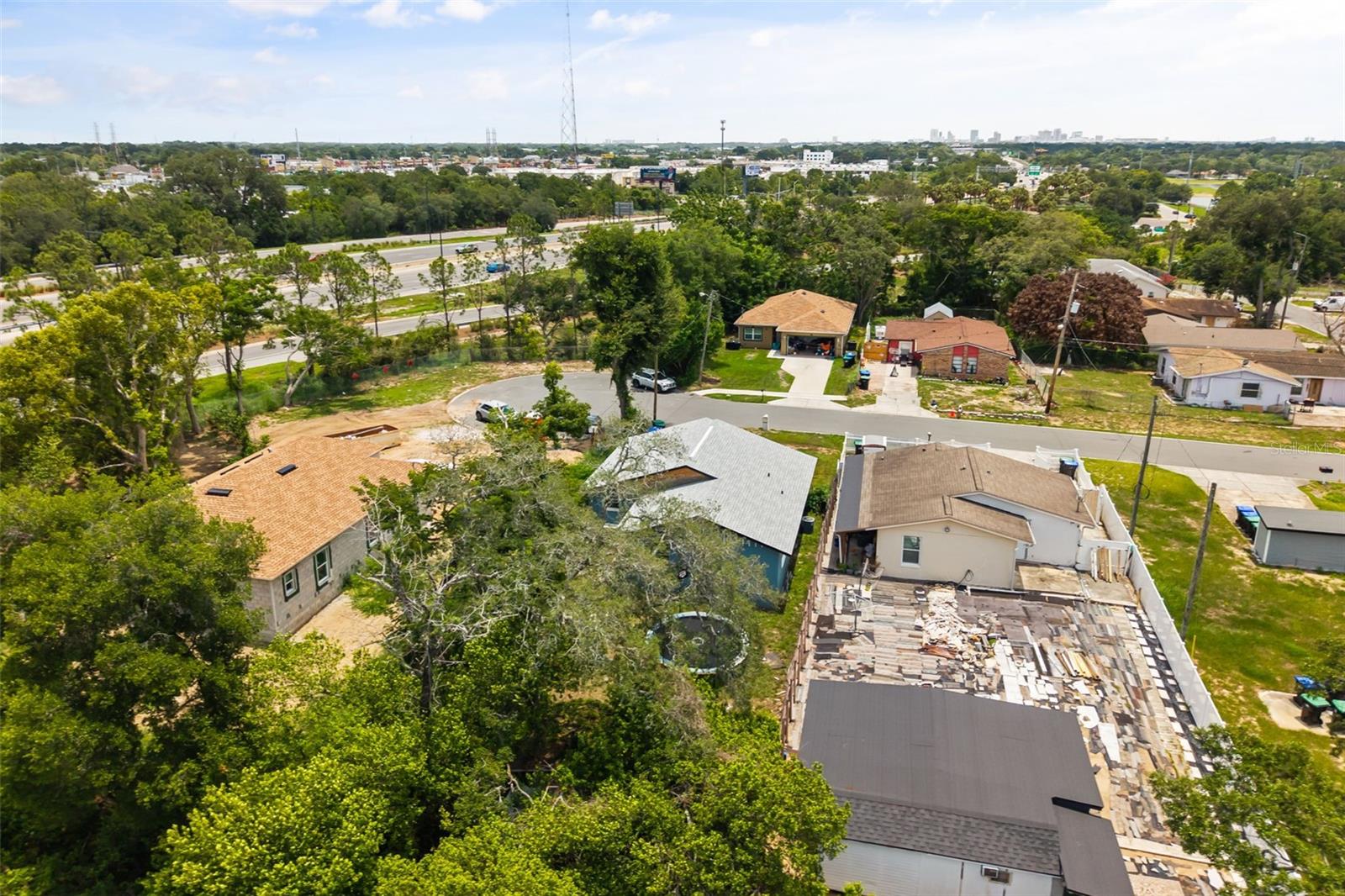 AVONDALE - Residential