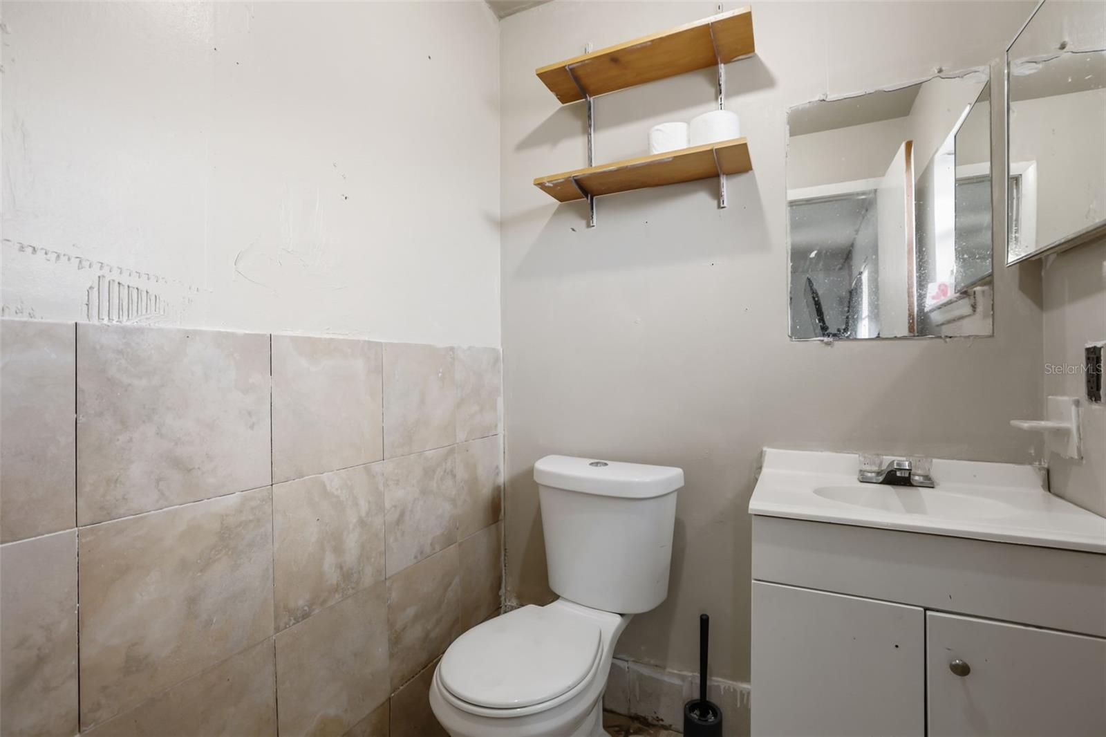 AVONDALE - Residential