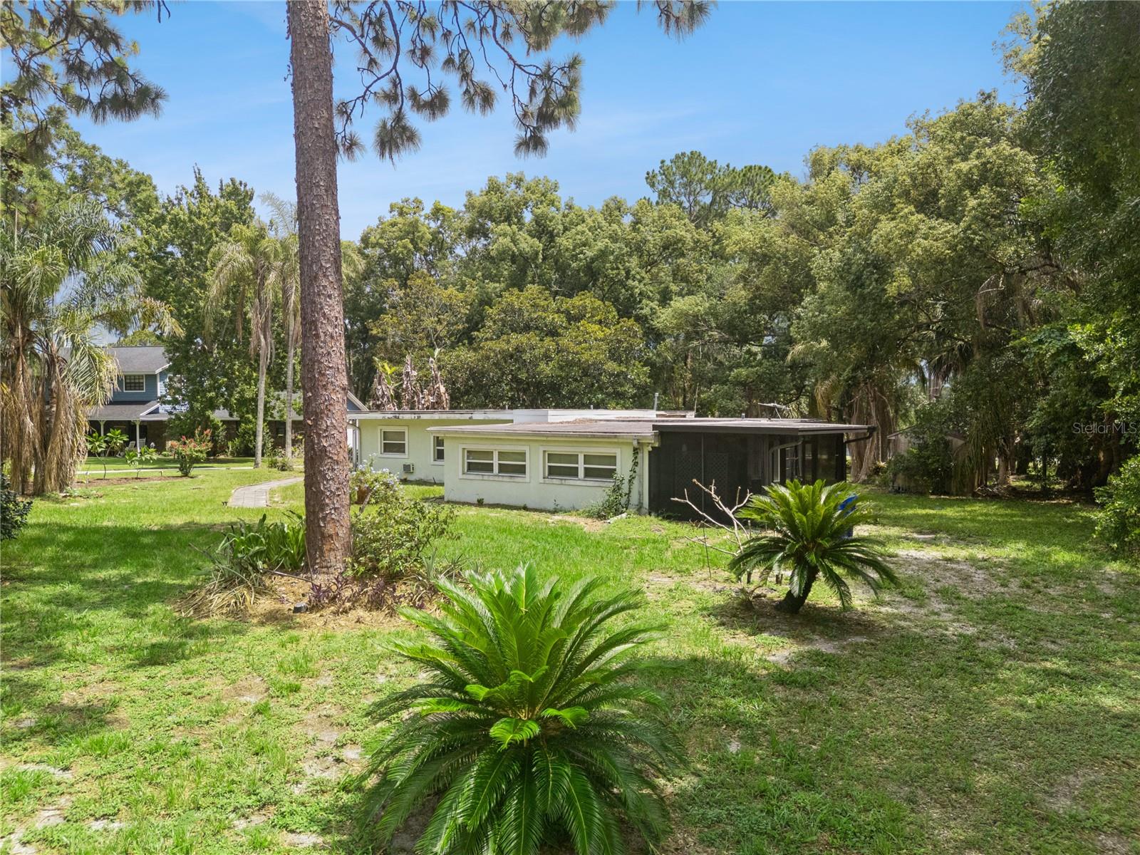 LAKE BINGHAM WOODS EAST - Residential