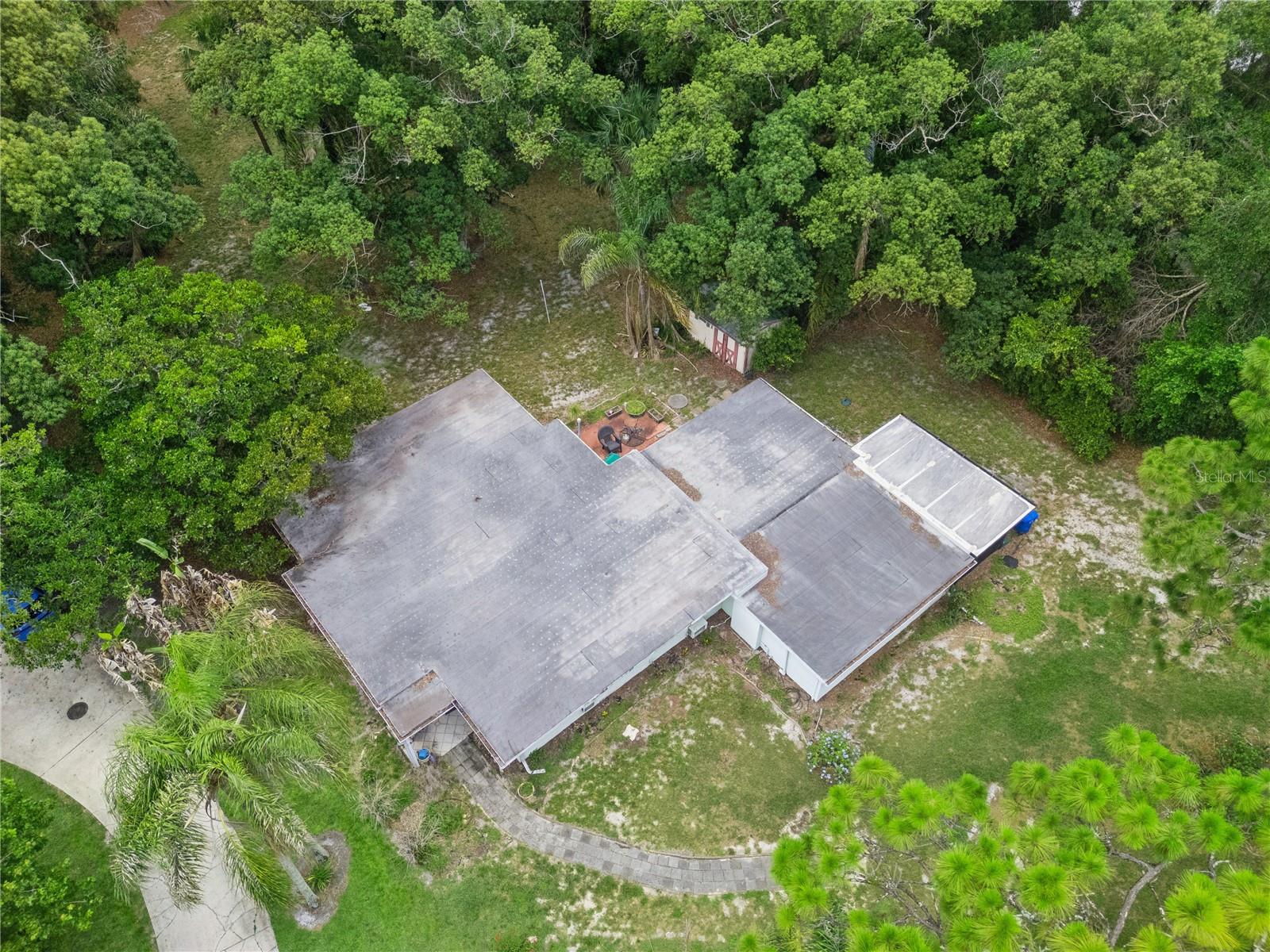 LAKE BINGHAM WOODS EAST - Residential