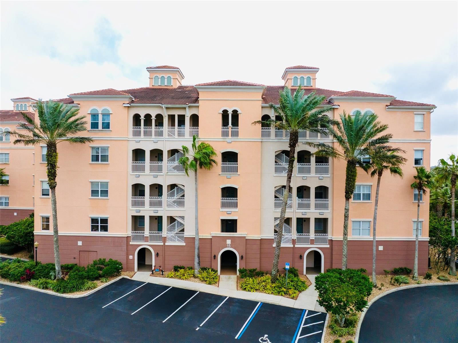 SUMMER SPECIAL $18,000 credit towards BEACH CLUB MEMBERSHIP paid by seller at closing. Light and airy. Bright and breezy. This newly updated condo offers comfort and luxury through out. Redesigned master bath includes NEW free standing spa style soaker tub, NEW walk in rain shower, NEW dove gray vanities and NEW Stratford porcelain designer tile. ALL NEW KITCHEN appliances include matching french four-door refrigerator, electric convection range, dishwasher, and air fry microwave. 2025 water heater. 2019 HVAC. Optional full membership at the Club at Hammock Beach, host of the 2026 FURYK & FRIENDS PGA Tour event, includes two Jack Nicklaus & Tom Watson designed world class GOLF COURSES, the breathtaking Ocean Course and the Championship Conservatory course, PLUS membership includes private beach access, beach chair set-up, multi level pool complex, slide and lazy river, cabana rentals, miniature golf, bicycles, indoor pool, lap lanes, jacuzzi, full service spa, steam rooms, fitness classes, gym equipment, tennis, pickleball, marina, three culinary restaurants plus pizza, pub, and gelato. This highly sought after three bedroom, prior rental villa, comfortably sleeps six and offers HALF OFF monthly dues when in the rental program. FURNISHINGS AVAILABLE. Club amenities require membership. LOCATED just 90 min. to DISNEY, 75 min. to Jacksonville airport, 60 min. to St. John Town Center, and 40 min. to Daytona airport. Owner is FL and GA licensed realtor.
