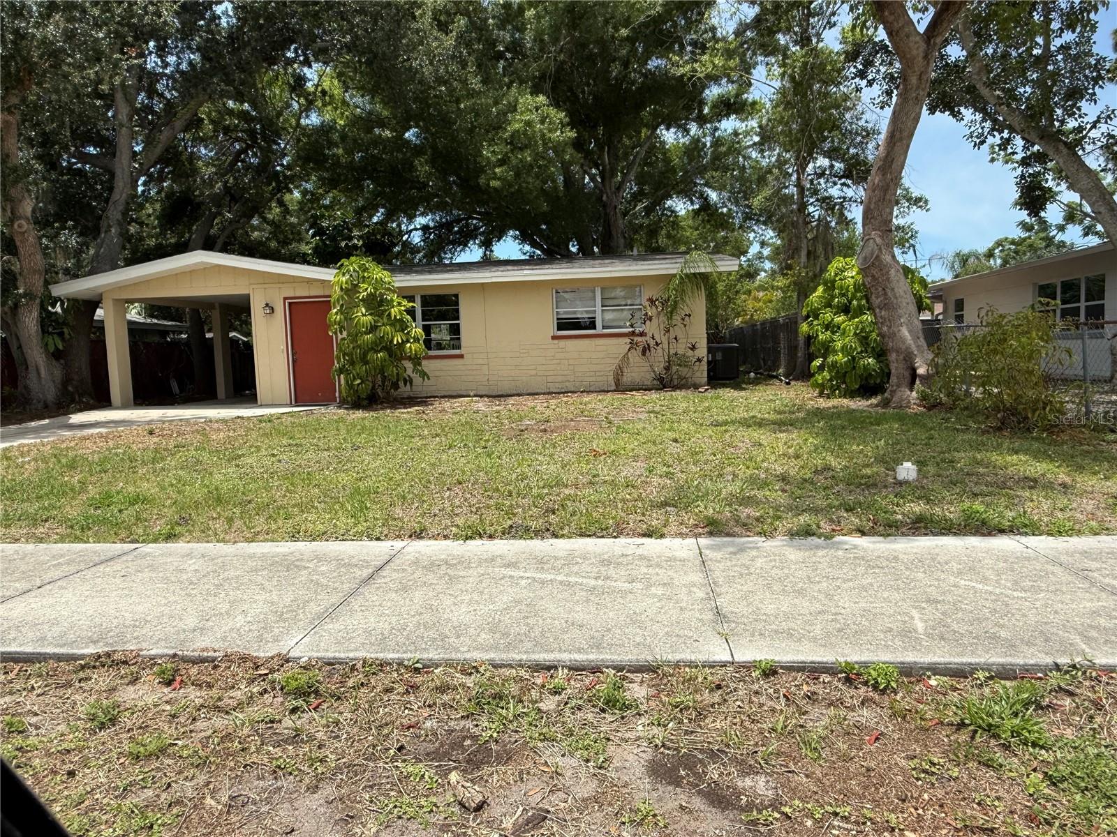 ROBIN HOOD WOODS - Residential