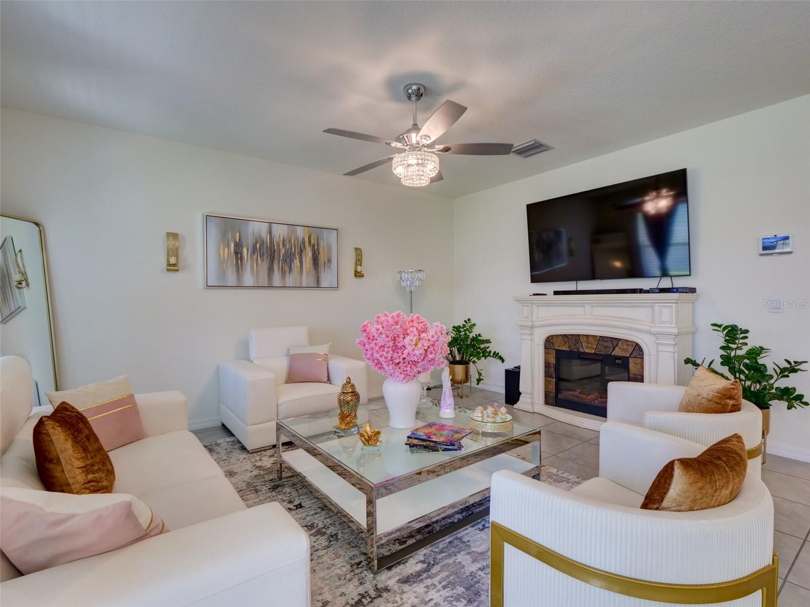 WESTRIDGE PARK - Residential