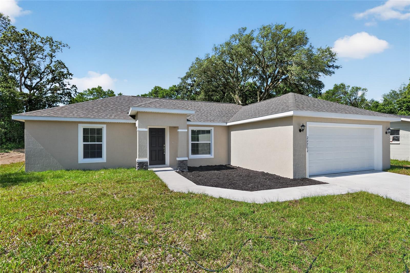 RAINBOW LAKES ESTATE - Residential