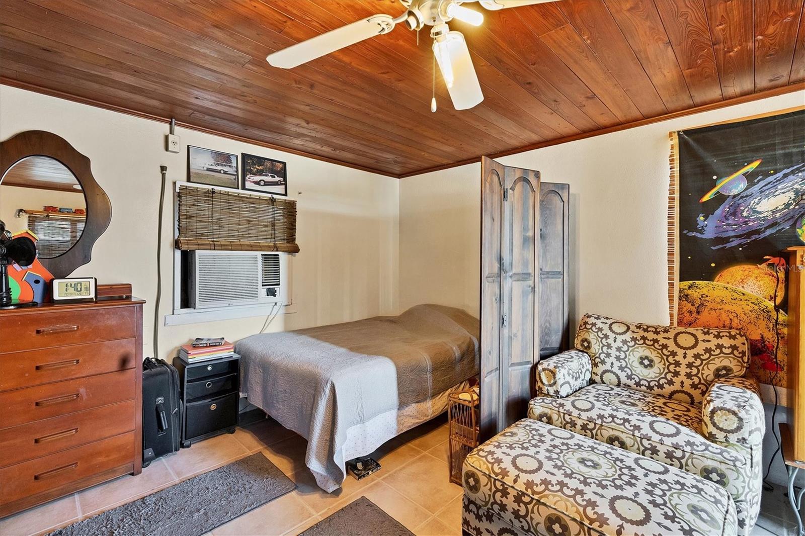 TYLER & DARLING ADD 01 - Residential Income