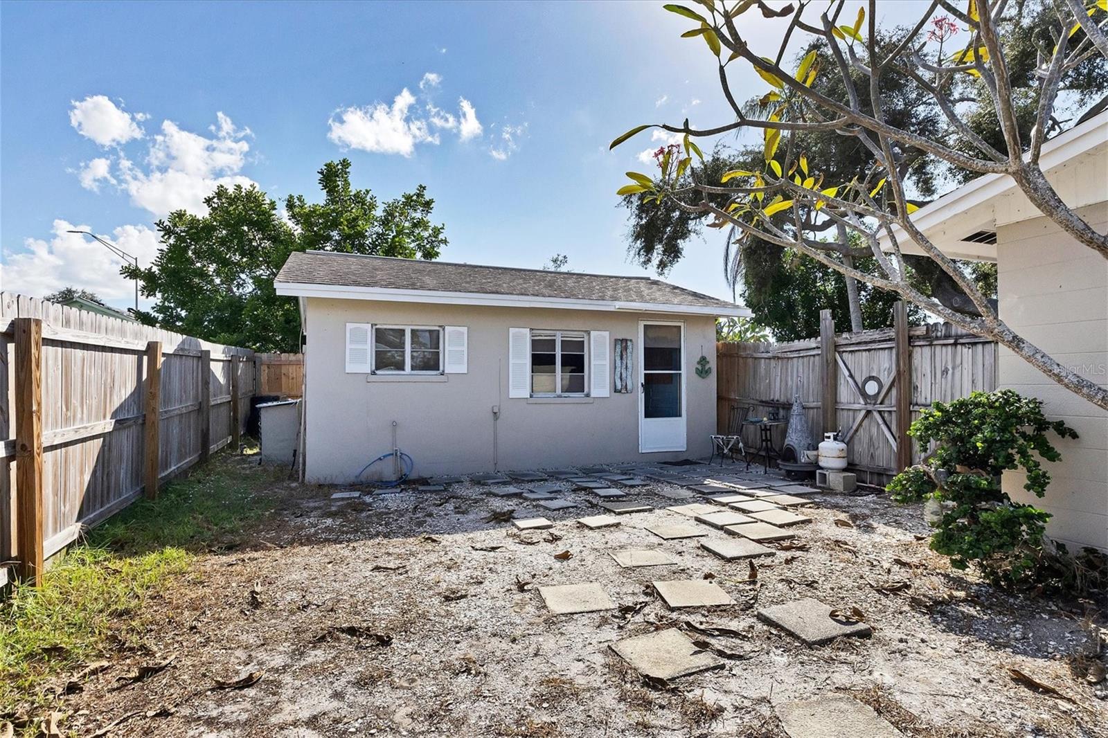 TYLER & DARLING ADD 01 - Residential Income