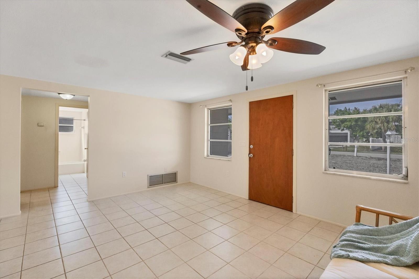 TYLER & DARLING ADD 01 - Residential Income