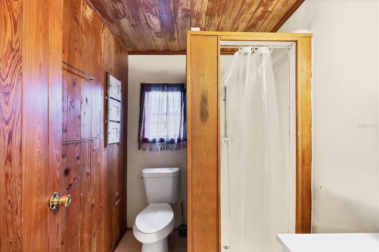 TYLER & DARLING ADD 01 - Residential Income