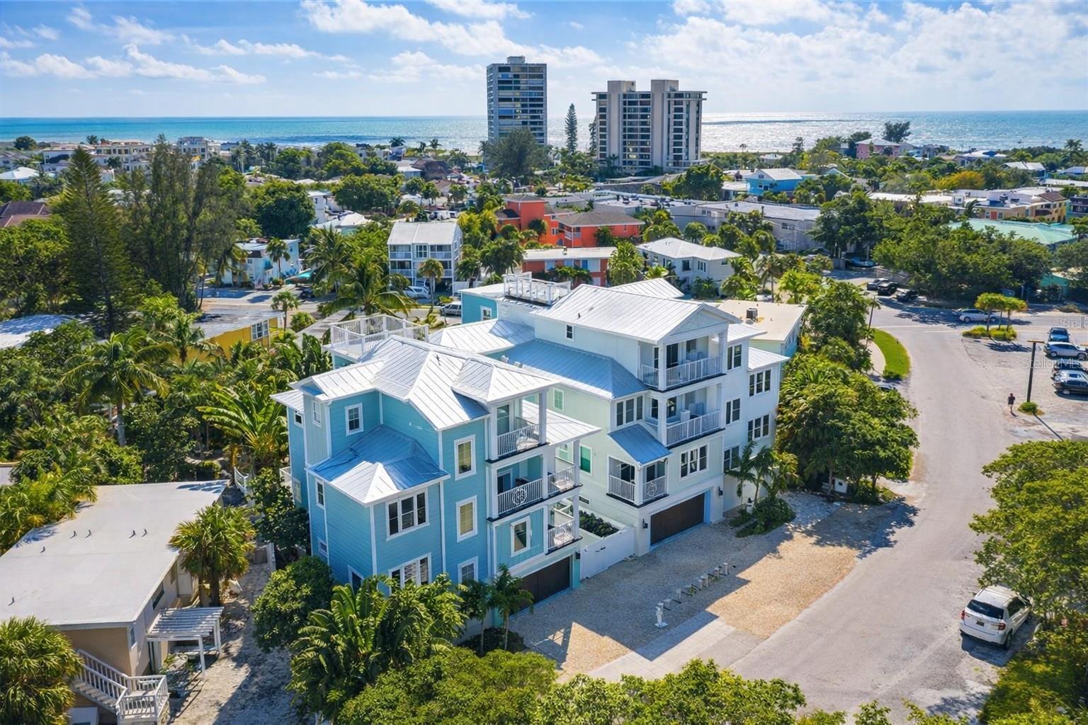 SARASOTA BEACH - Residential