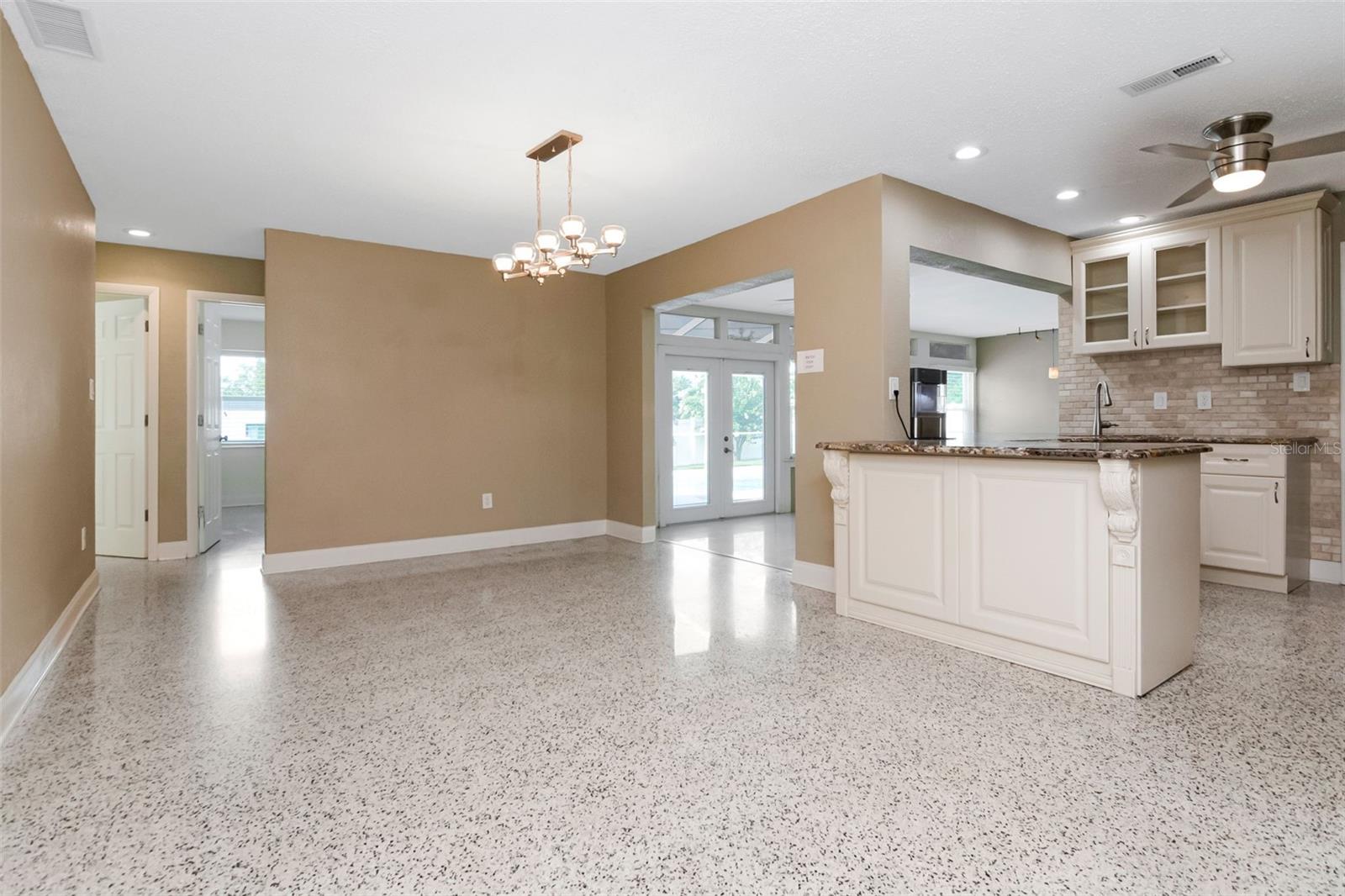 OAK PARK ESTATES - Residential