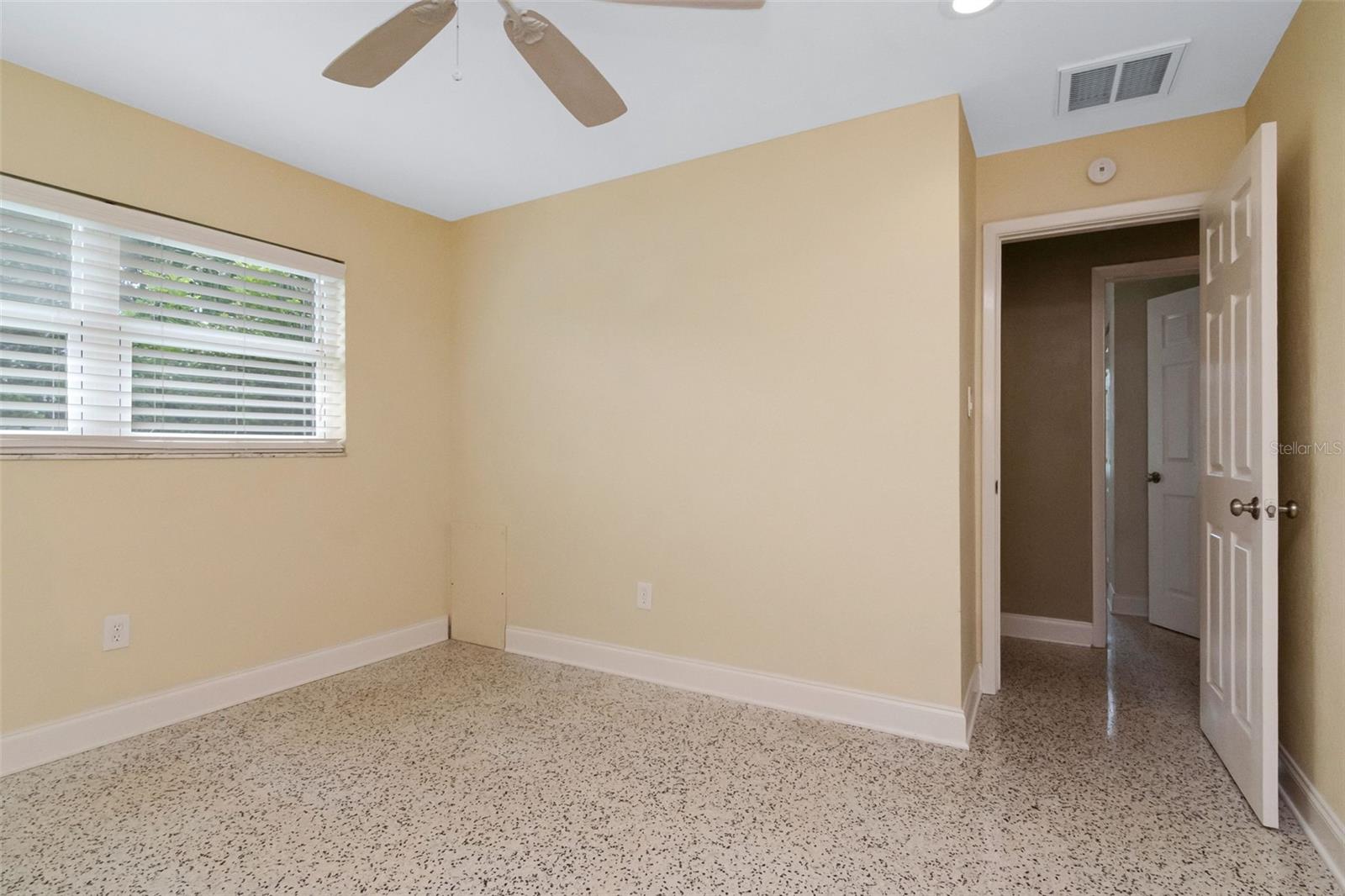 OAK PARK ESTATES - Residential