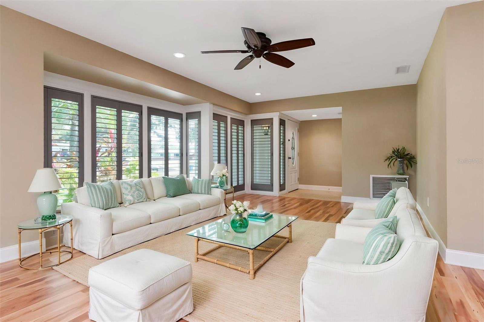 OAK PARK ESTATES - Residential
