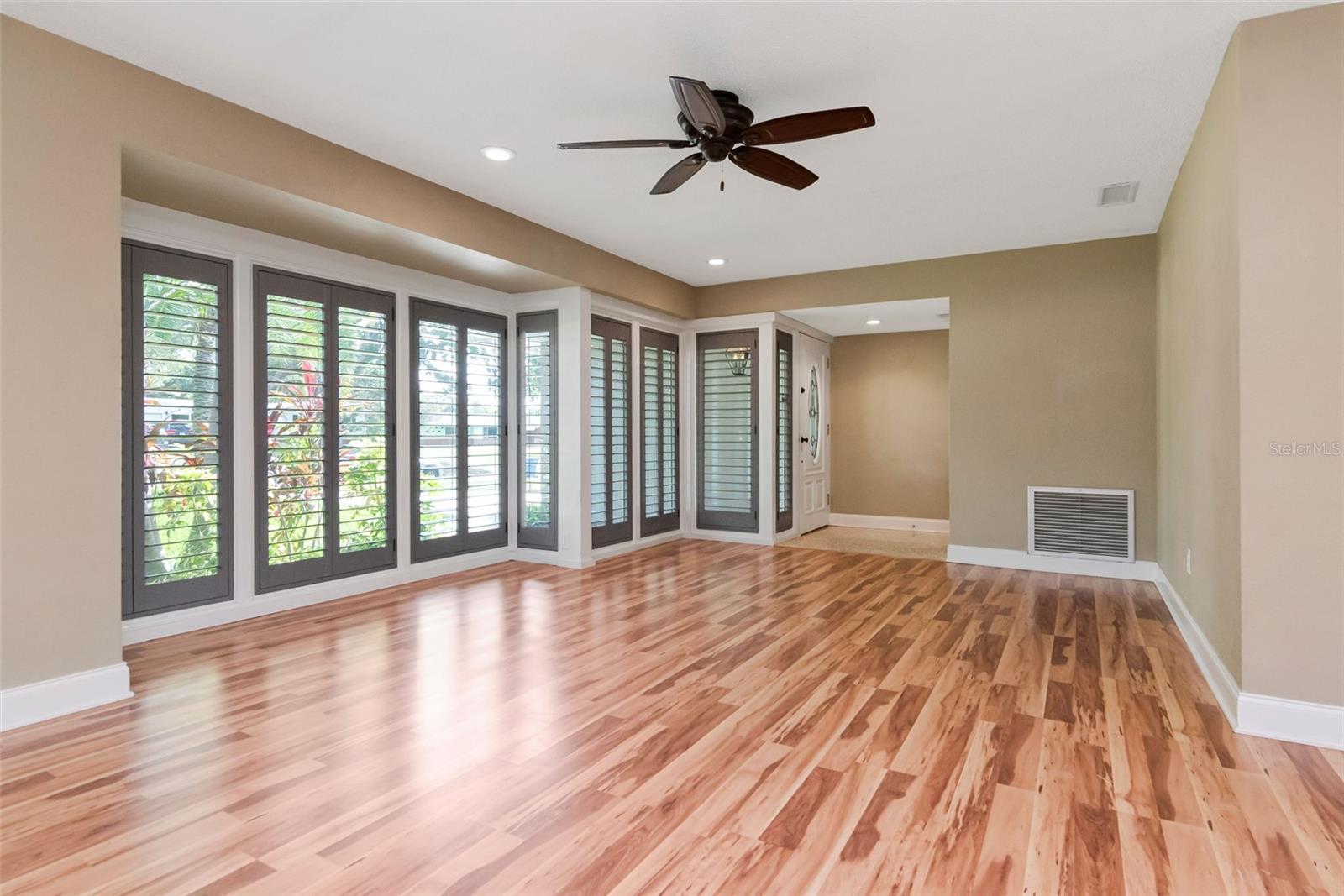 OAK PARK ESTATES - Residential