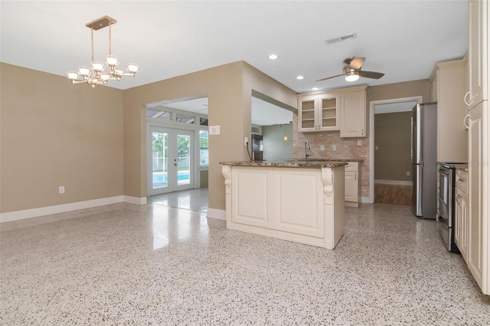 OAK PARK ESTATES - Residential