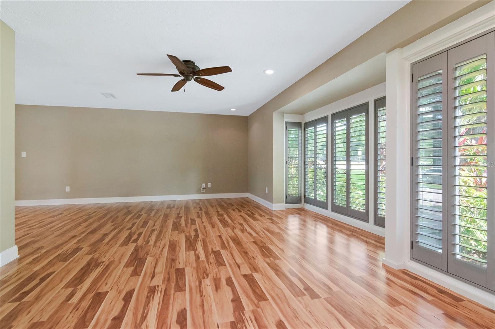 OAK PARK ESTATES - Residential