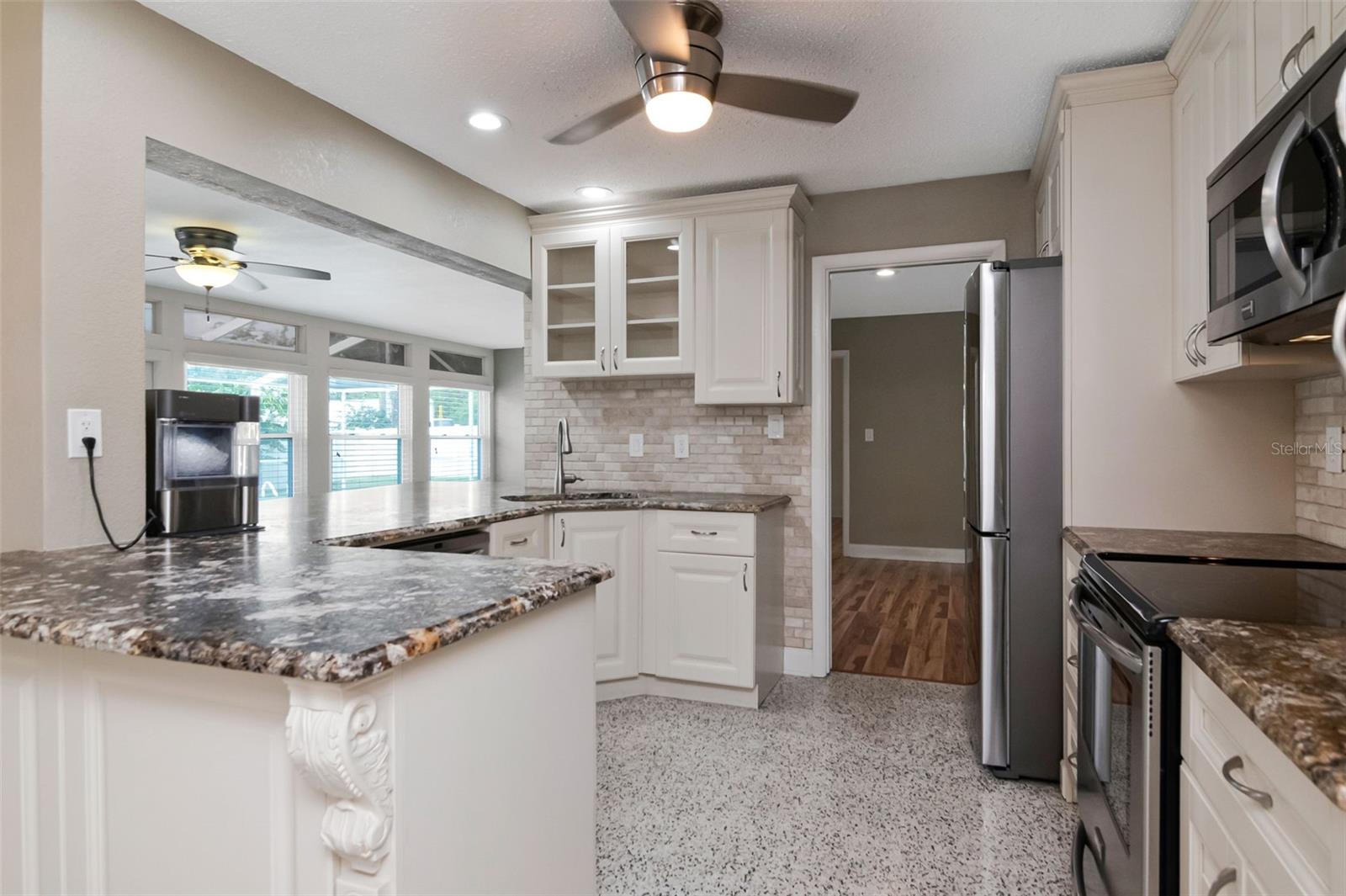 OAK PARK ESTATES - Residential