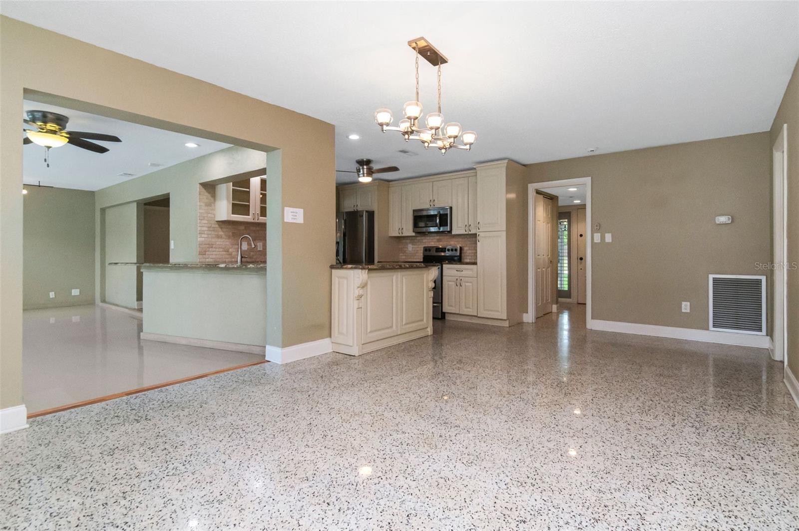 OAK PARK ESTATES - Residential