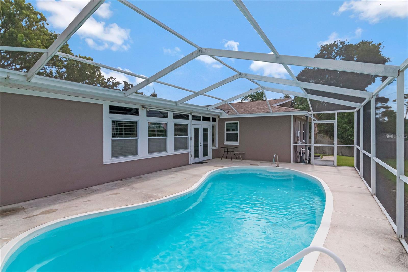 OAK PARK ESTATES - Residential