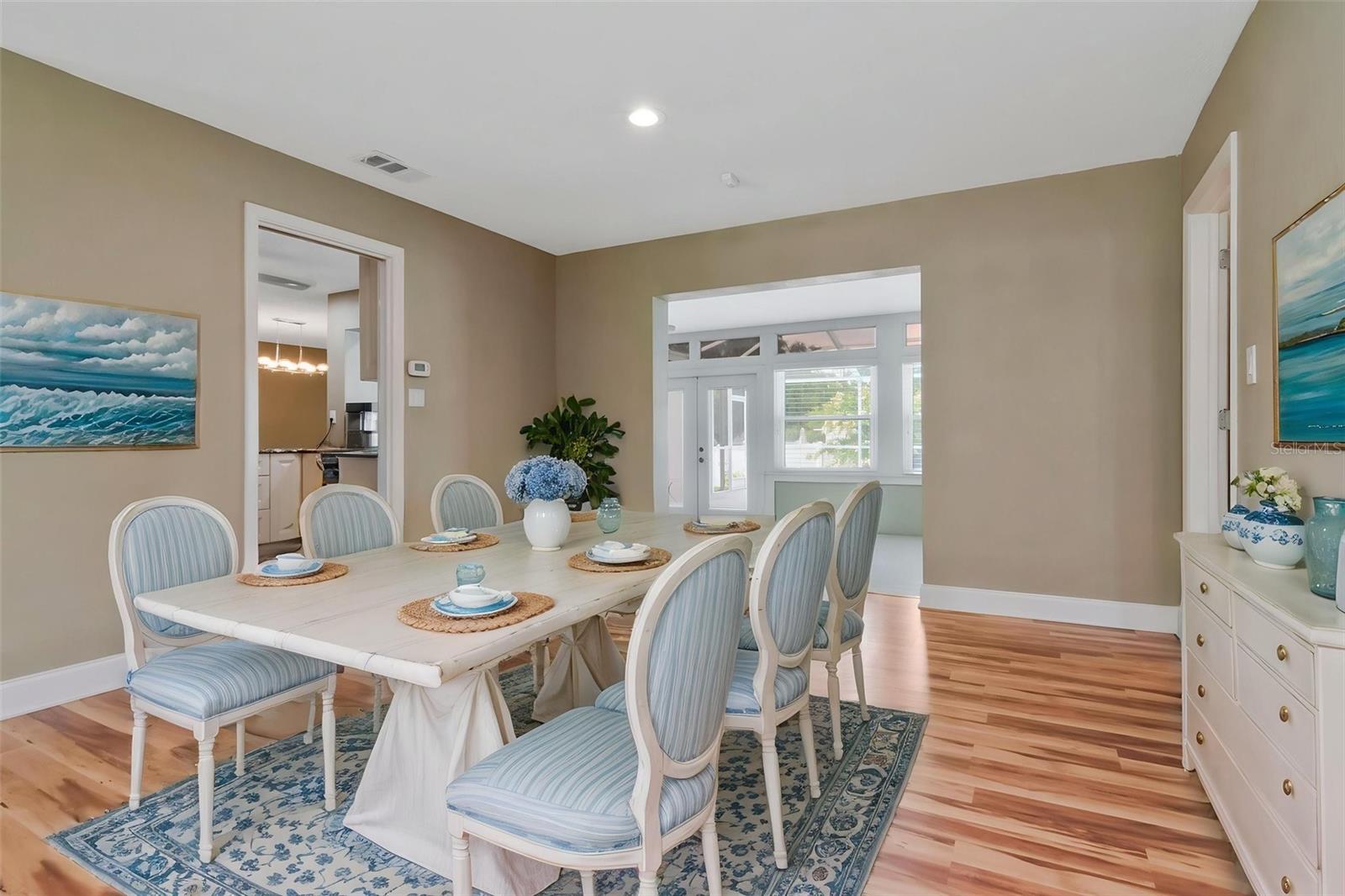 OAK PARK ESTATES - Residential
