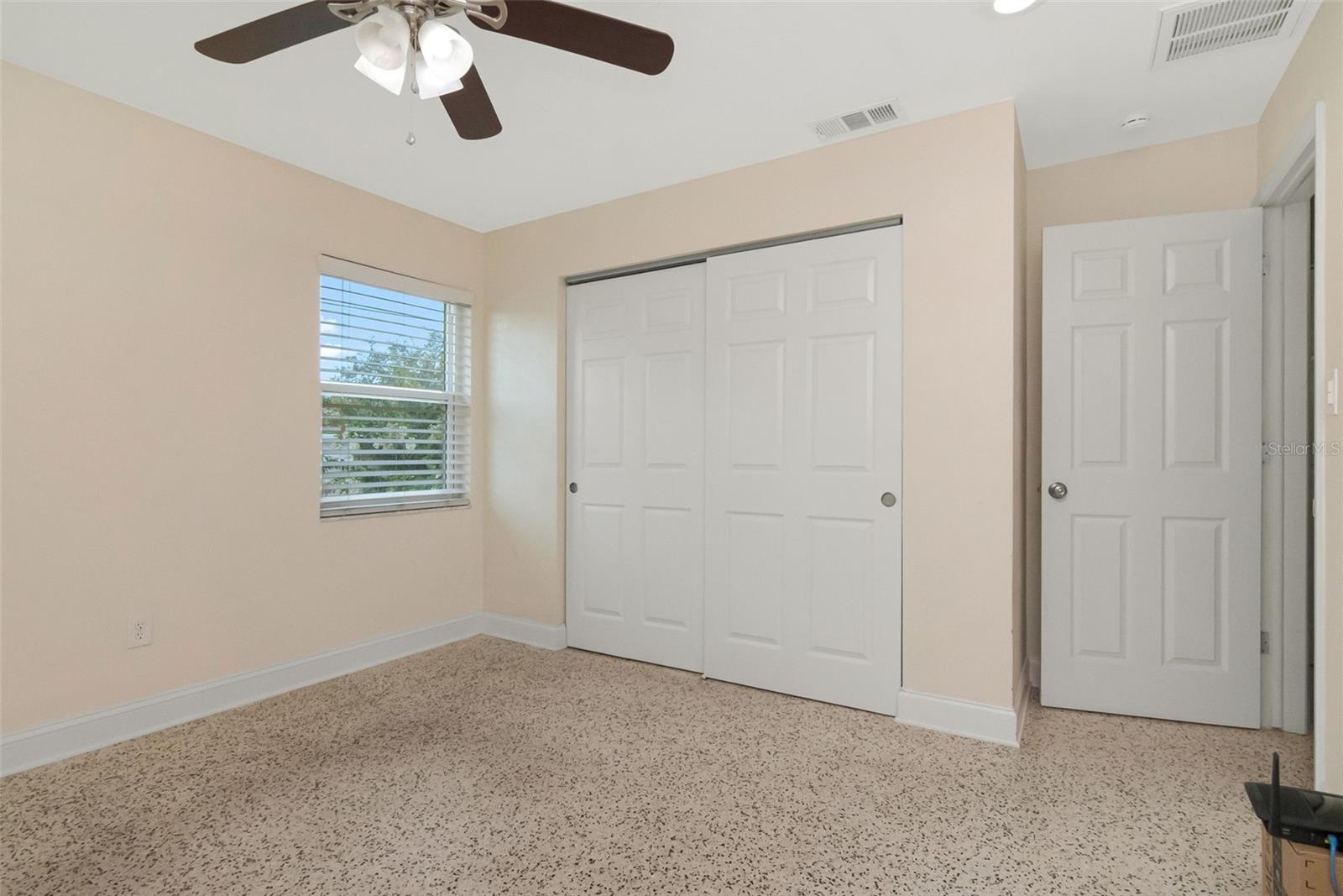 OAK PARK ESTATES - Residential
