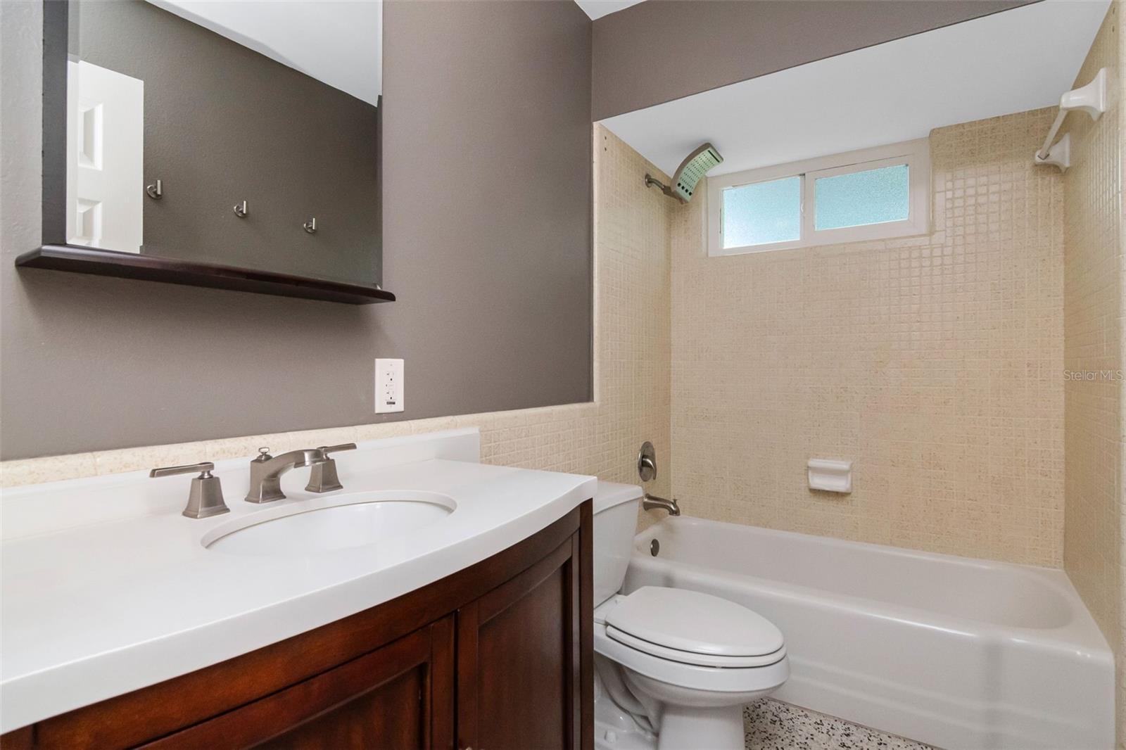 OAK PARK ESTATES - Residential