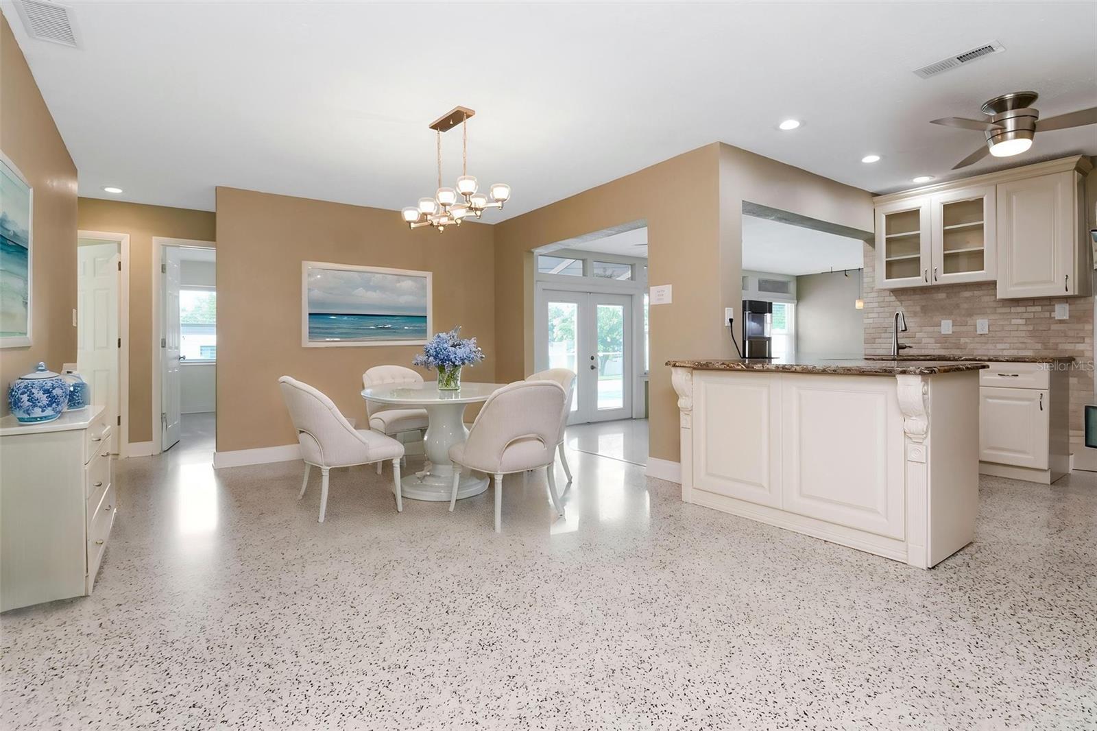 OAK PARK ESTATES - Residential