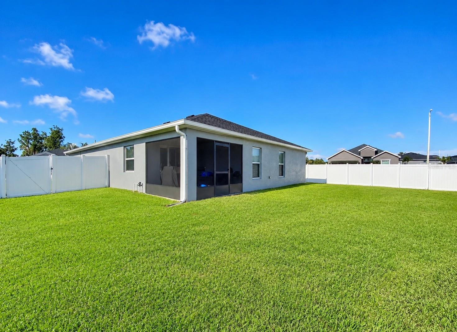 LAKES TR 5 - Residential