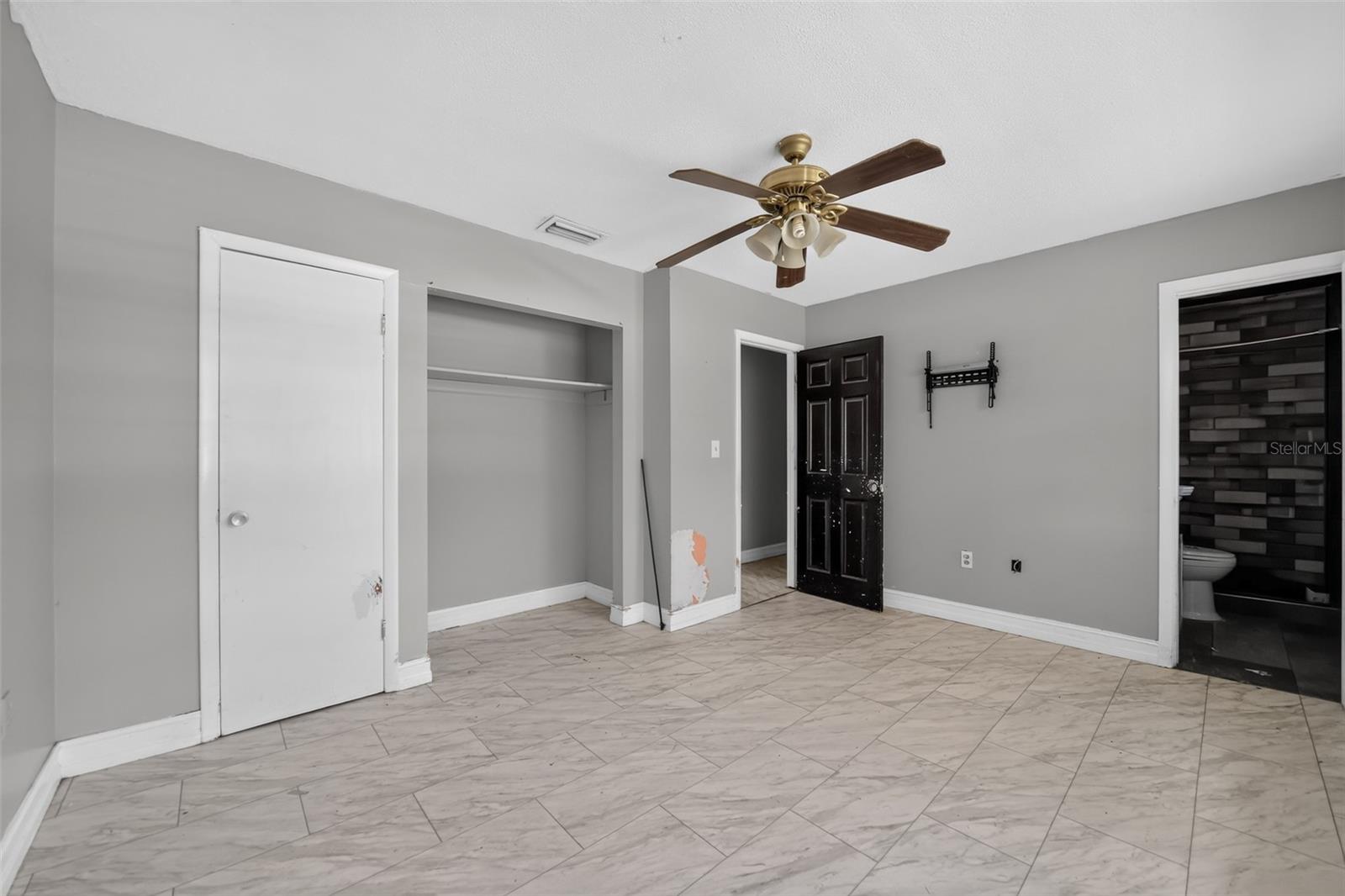 FLA DEV CO SUB - Residential