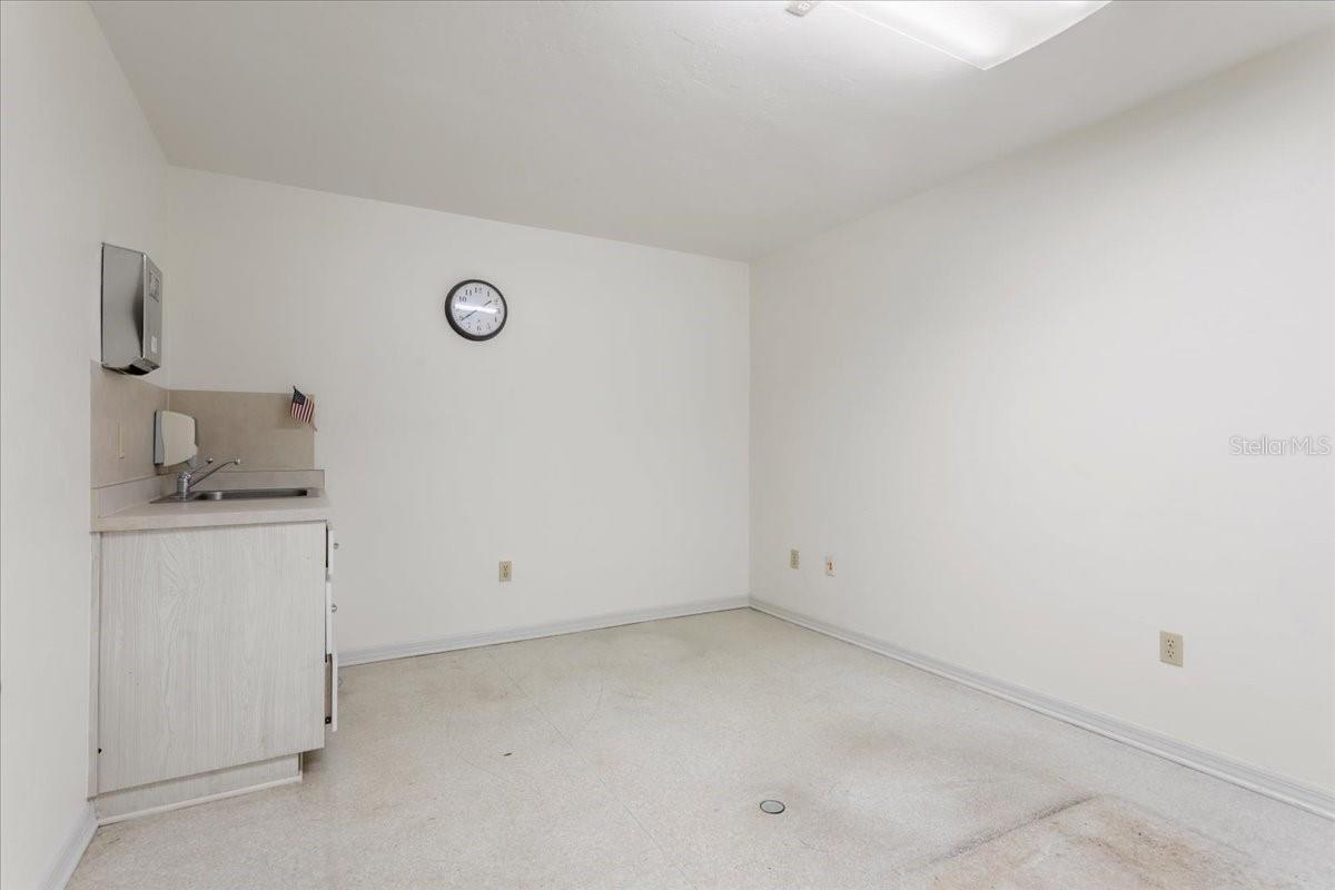 N/A - Commercial Lease