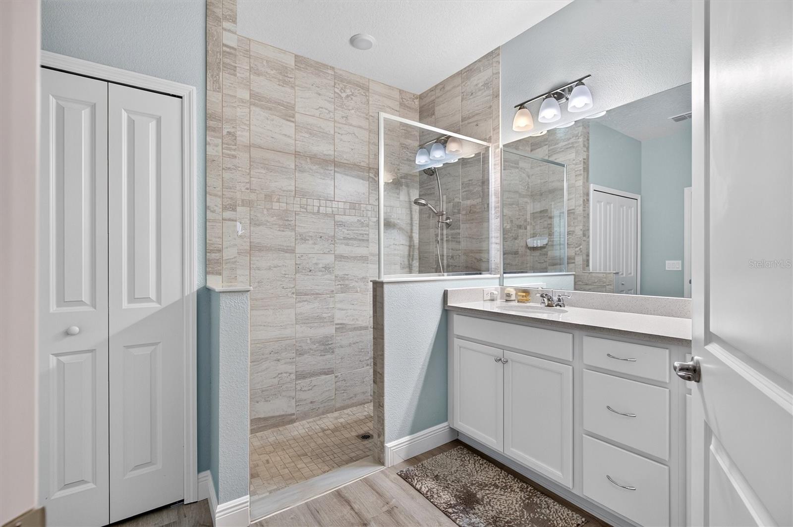 HUNTINGTON WOODS HUNTERS RDG - Residential