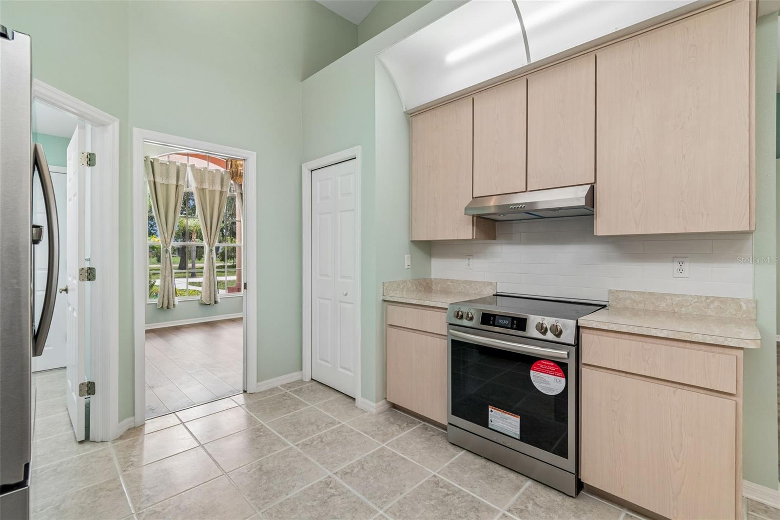 UNPLATTED - Residential Lease