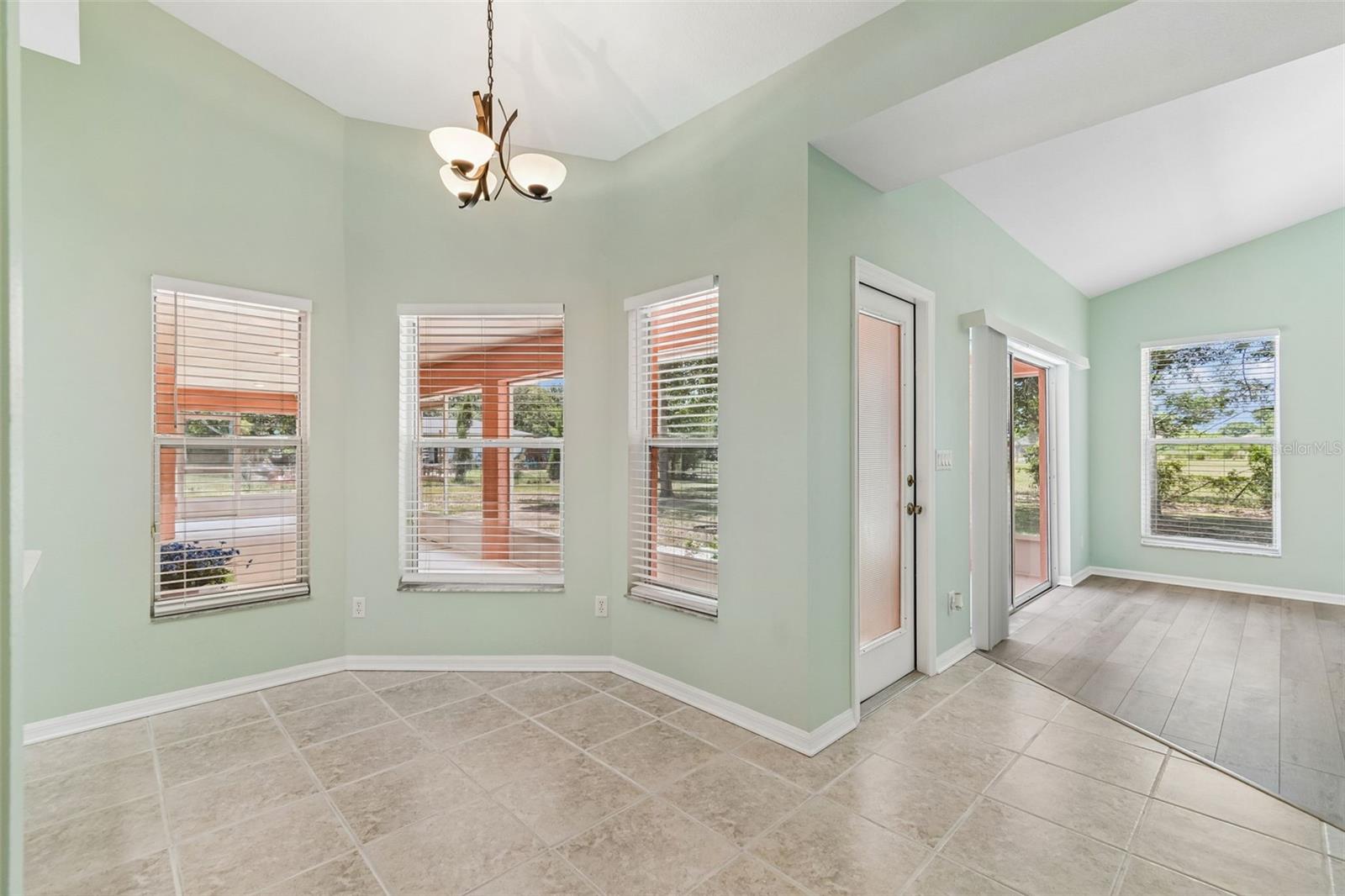 UNPLATTED - Residential Lease