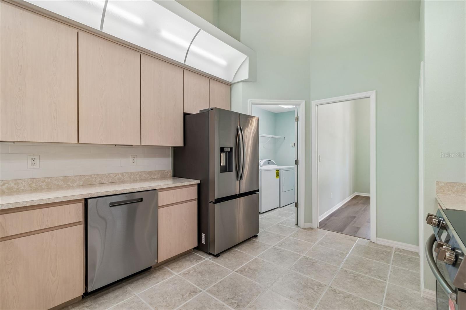 UNPLATTED - Residential Lease