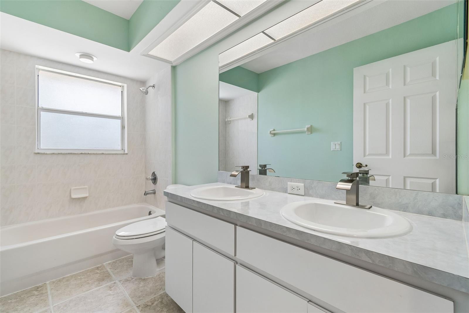 UNPLATTED - Residential Lease