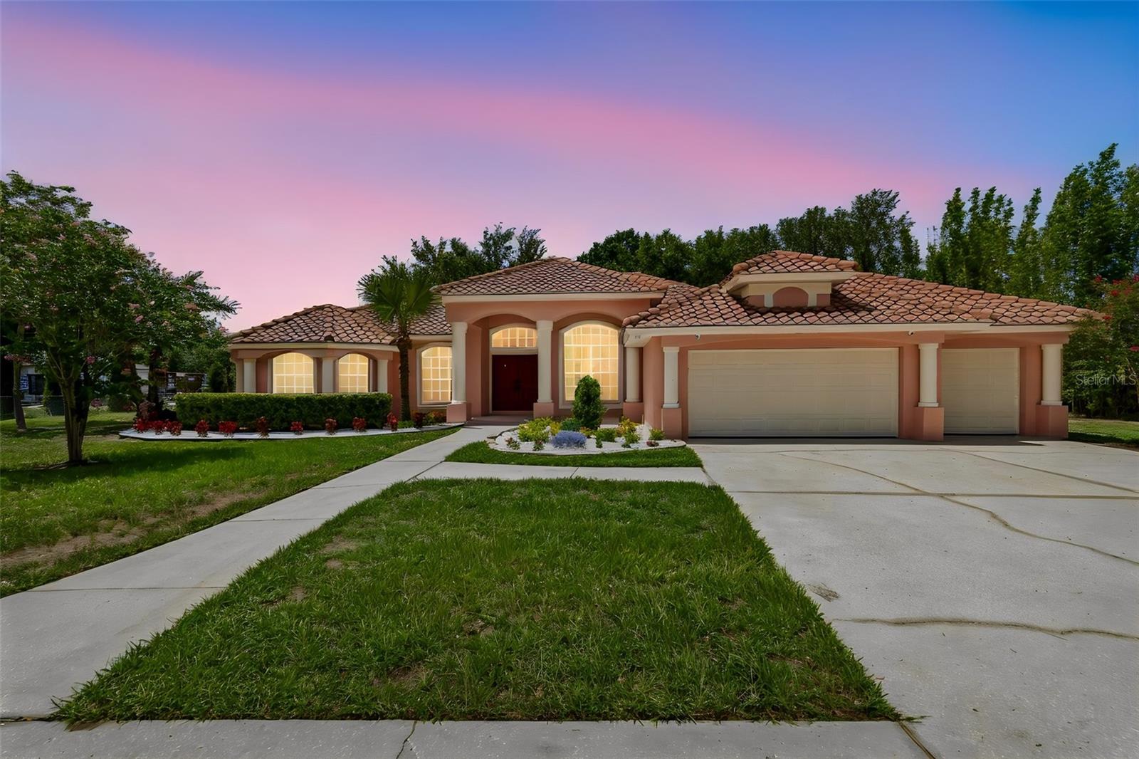 Beautifully renovated tile-roof estate situated on a private 3-acre lot in the heart of Riverview. This exceptional home offers 4 spacious bedrooms, 3 full bathrooms, and an oversized 3-car garage, combining peaceful country living with outstanding convenience. The open-concept floor plan features a spacious great room with soaring vaulted ceilings that create a bright, elegant, and inviting atmosphere. The oversized covered and screened lanai overlooks the expansive backyard, providing the perfect space for relaxing, entertaining, or hosting family and friends.
The home has been extensively updated with brand-new luxury vinyl plank flooring throughout the living areas and all bedrooms, brand-new kitchen appliances including the refrigerator, range, and dishwasher, and a one-year-old washer and dryer. The bathrooms have been refreshed with new sinks, faucets, a new primary bathroom toilet, and a beautifully renovated primary shower. Brand-new blinds and living room curtains have been installed, and both the interior and exterior have been freshly painted. The home also features a newer AC, newer water heater, and a water softener. The oversized 3-car garage includes a durable polyaspartic floor coating for a clean, finished appearance.
Serviced by a private well and equipped with a water softener, the property offers the benefits of softened water while providing substantial savings on monthly water bills. Located in a quiet community with no HOA, you'll enjoy the freedom to park your trucks, boats, RVs, trailers, and other recreational vehicles. The expansive 3-acre lot and beautiful circular driveway provide abundant parking for multiple vehicles and guests.
Tucked away on a peaceful cul-de-sac with a scenic pond directly across the street, this home offers a tranquil setting while remaining just minutes from everything you need. Schools, grocery stores, shopping, restaurants, banks, gas stations, and major highways are all within a 2- 10 minutes. With convenient access to I-75, I-4, and I-275, Downtown Tampa is approximately 15 minutes away, Tampa General Hospital is about 20 minutes away, and MacDill Air Force Base is approximately 30 minutes away. For added peace of mind, the home is equipped with a security system and motion-activated exterior lighting. This is a rare opportunity to lease a beautifully updated home offering space, privacy, modern upgrades, and an unbeatable Riverview location. Schedule your private showing today!