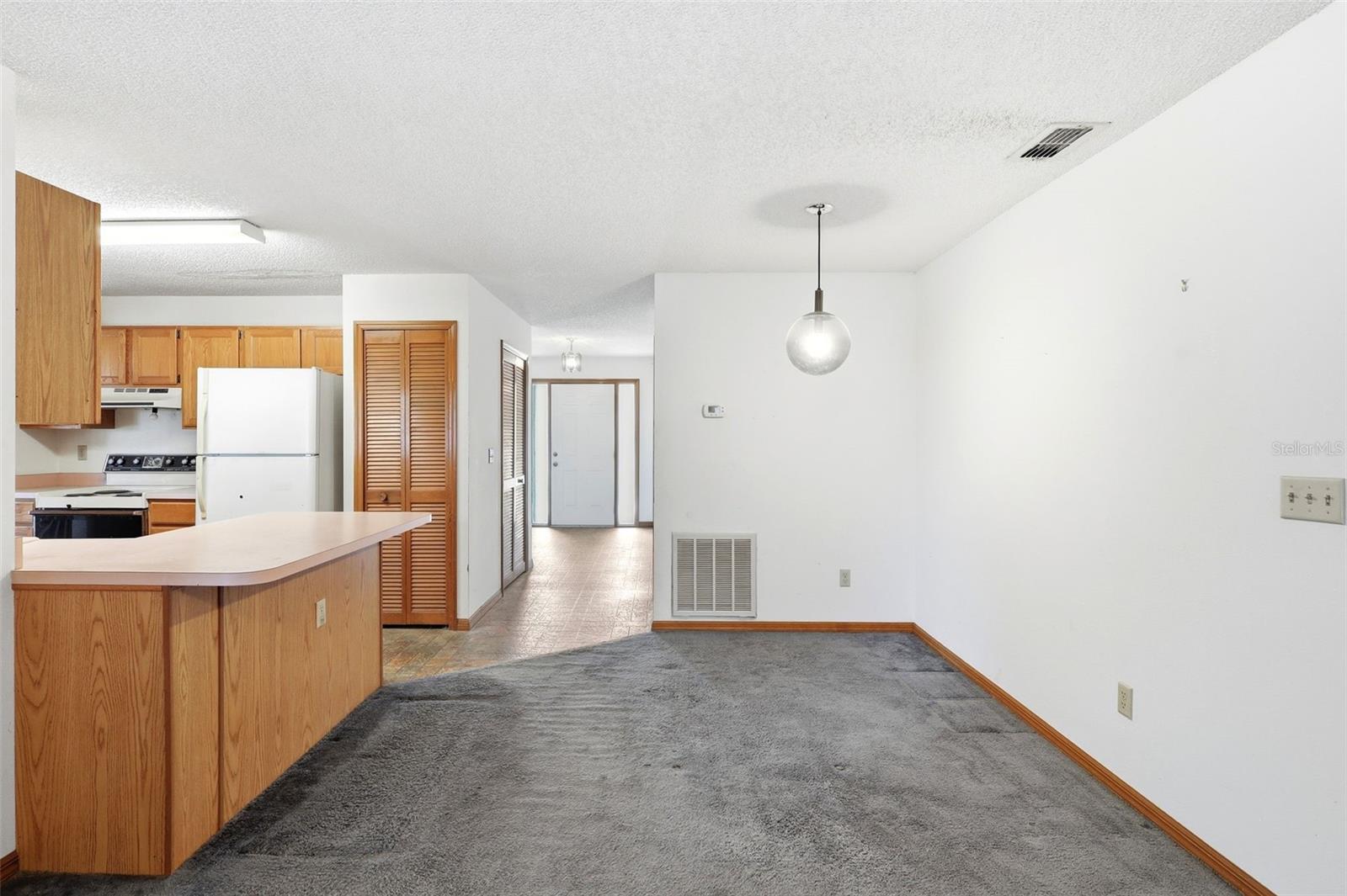 DELTONA LAKES UNIT 27 - Residential