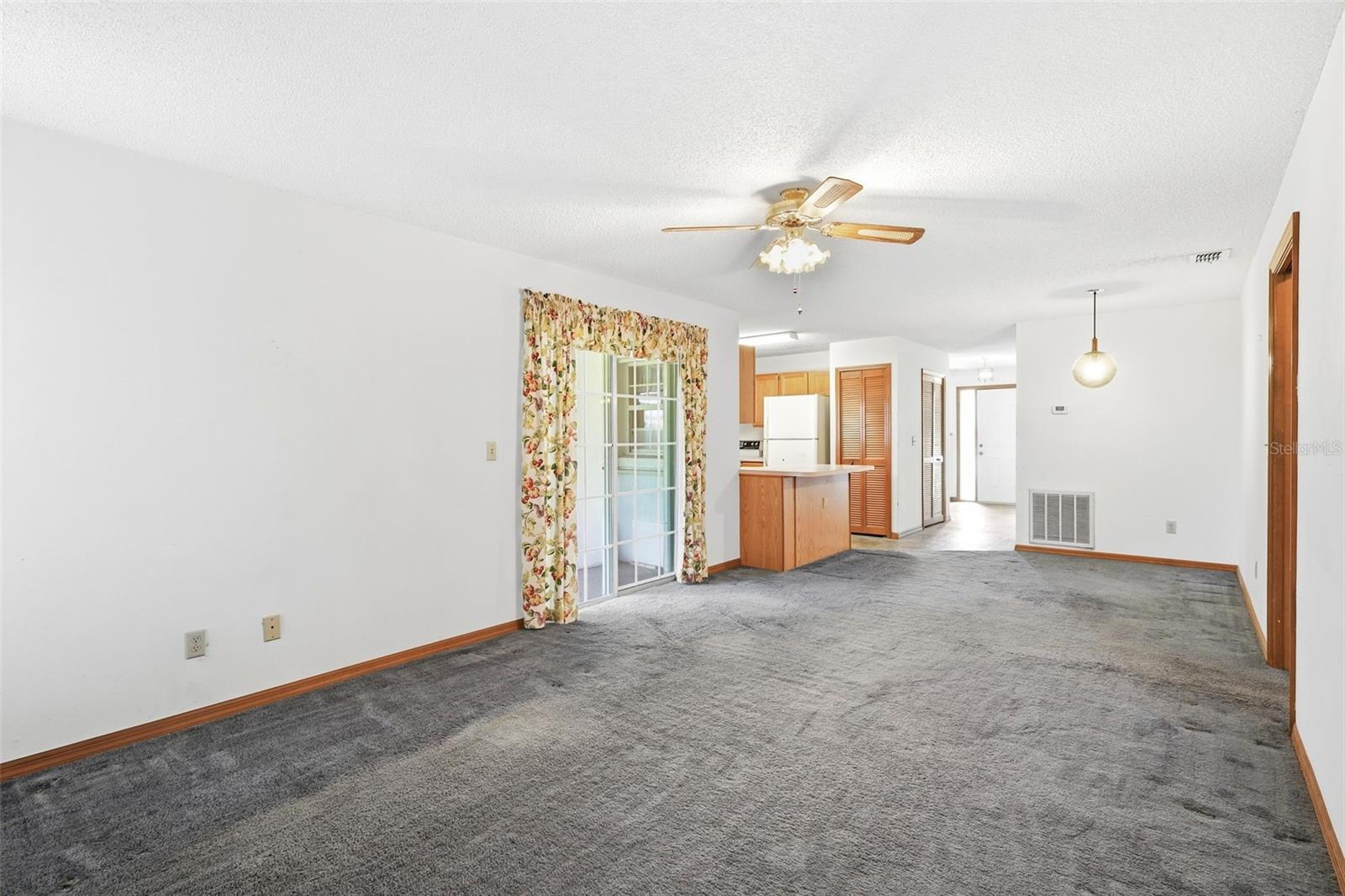 DELTONA LAKES UNIT 27 - Residential