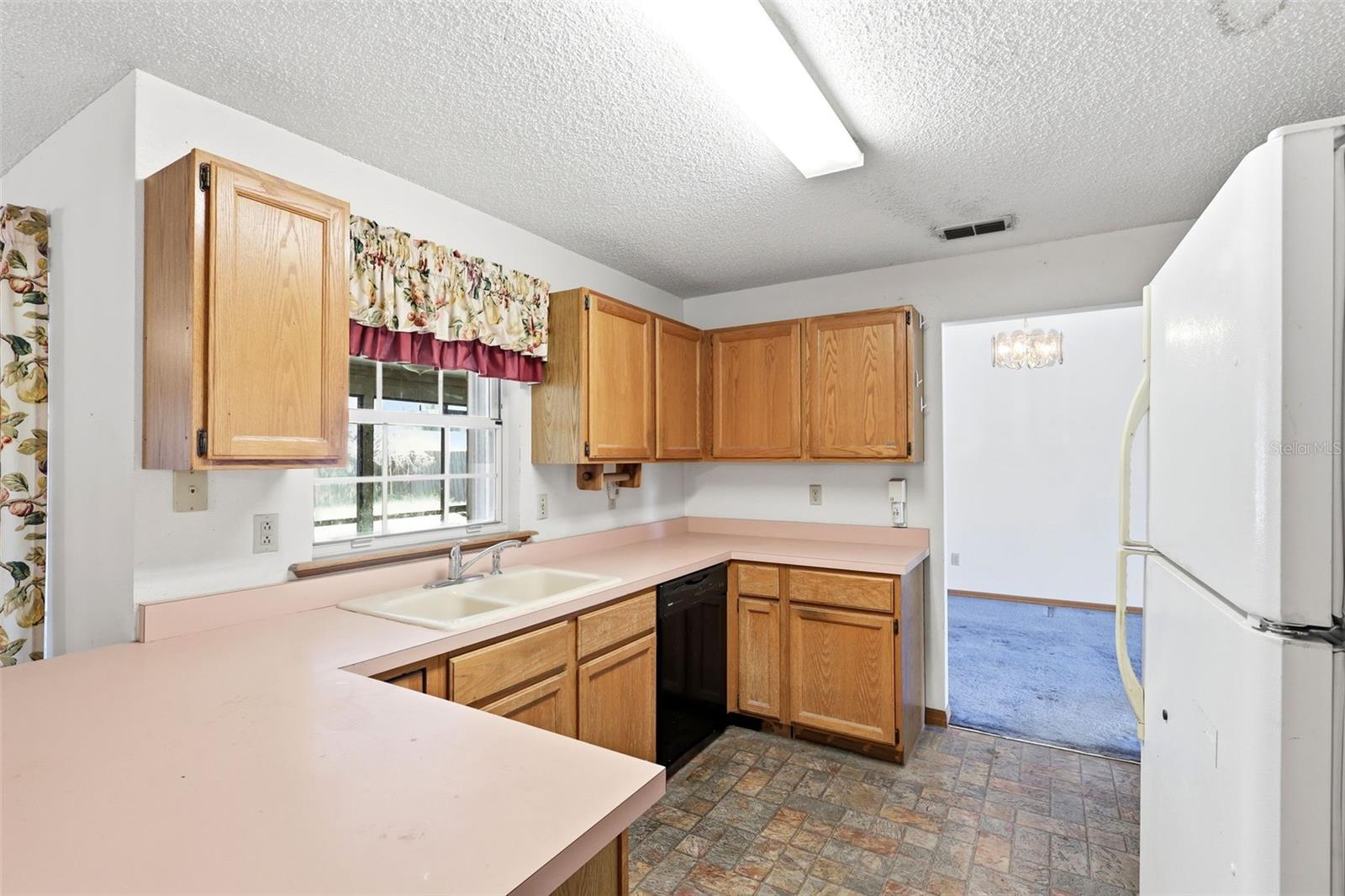 DELTONA LAKES UNIT 27 - Residential